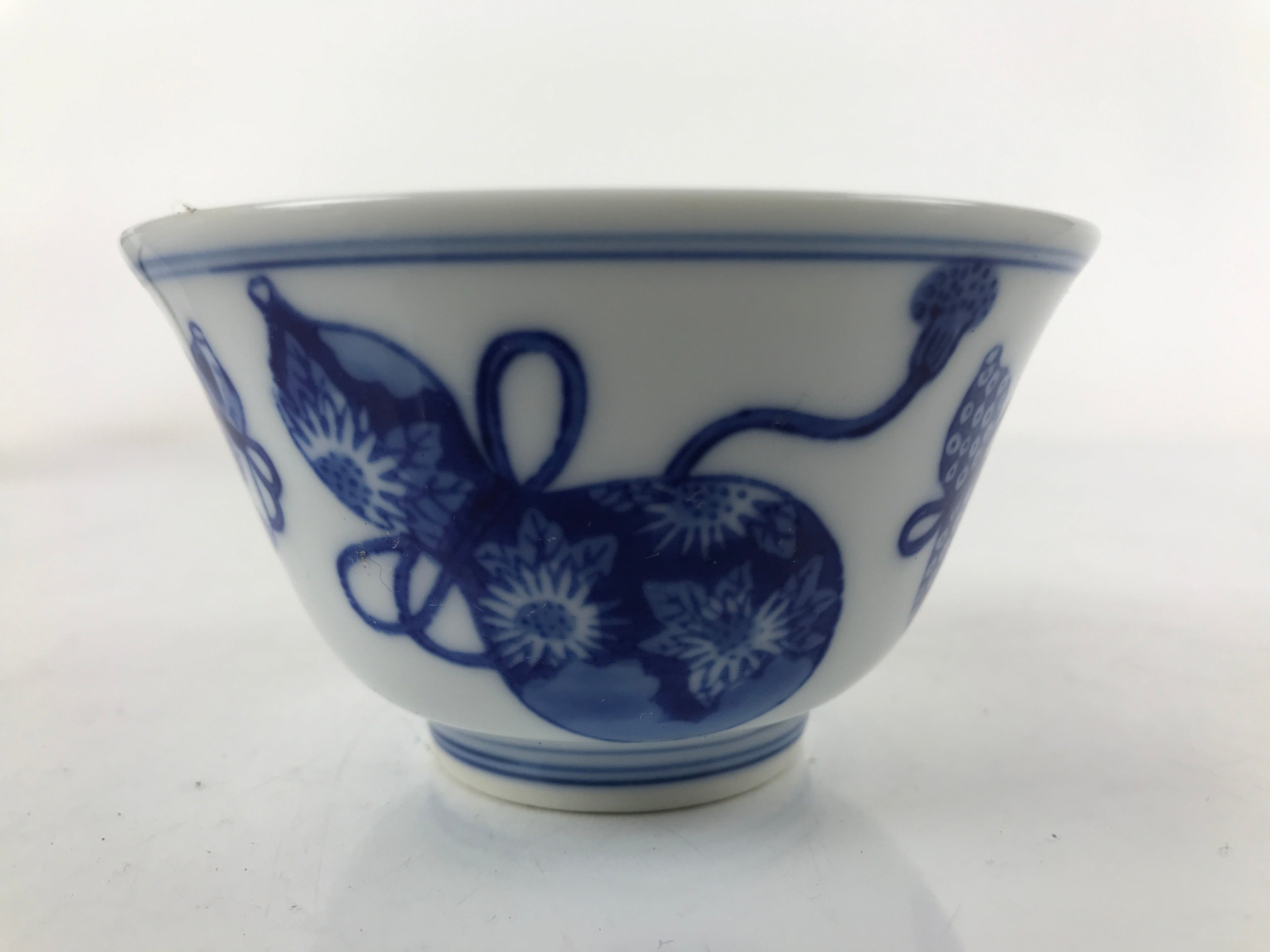Japanese Porcelain Sometsuke Teacup Vtg Hyotan Gourd White Blue Yunomi TC433