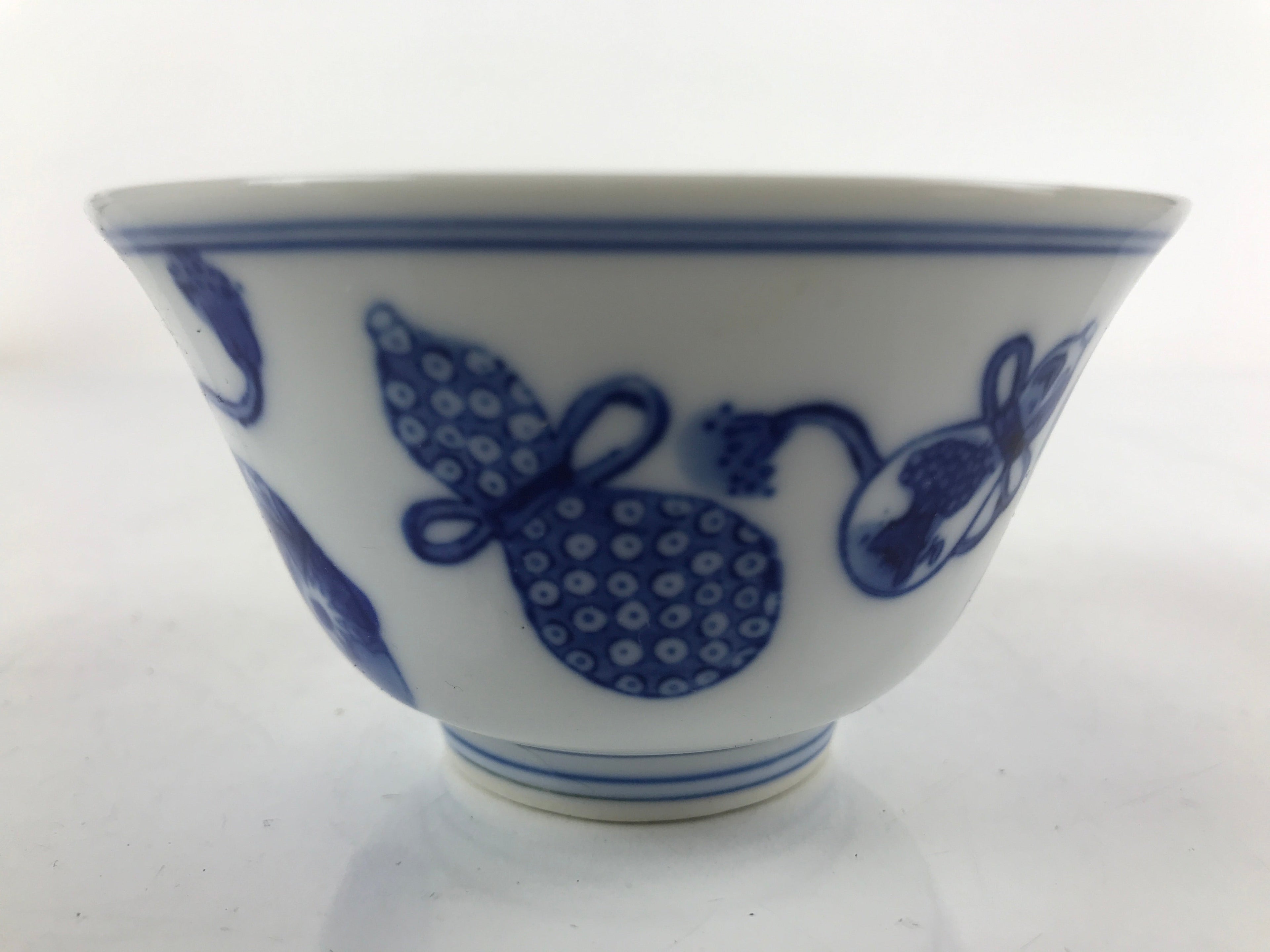 Japanese Porcelain Sometsuke Teacup Vtg Hyotan Gourd White Blue Yunomi TC435