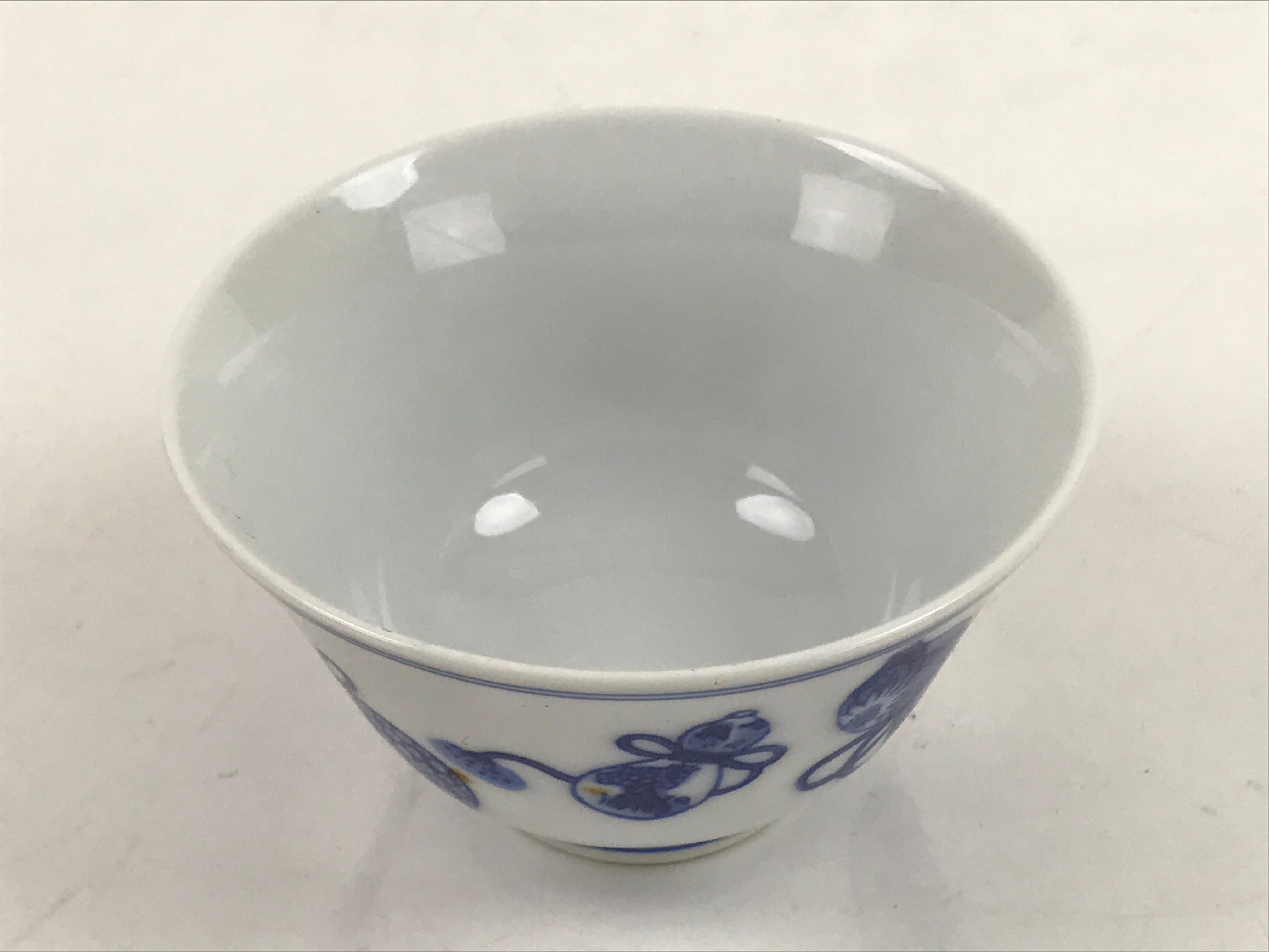 Japanese Porcelain Sometsuke Teacup Vtg Hyotan Gourd White Blue Yunomi TC439