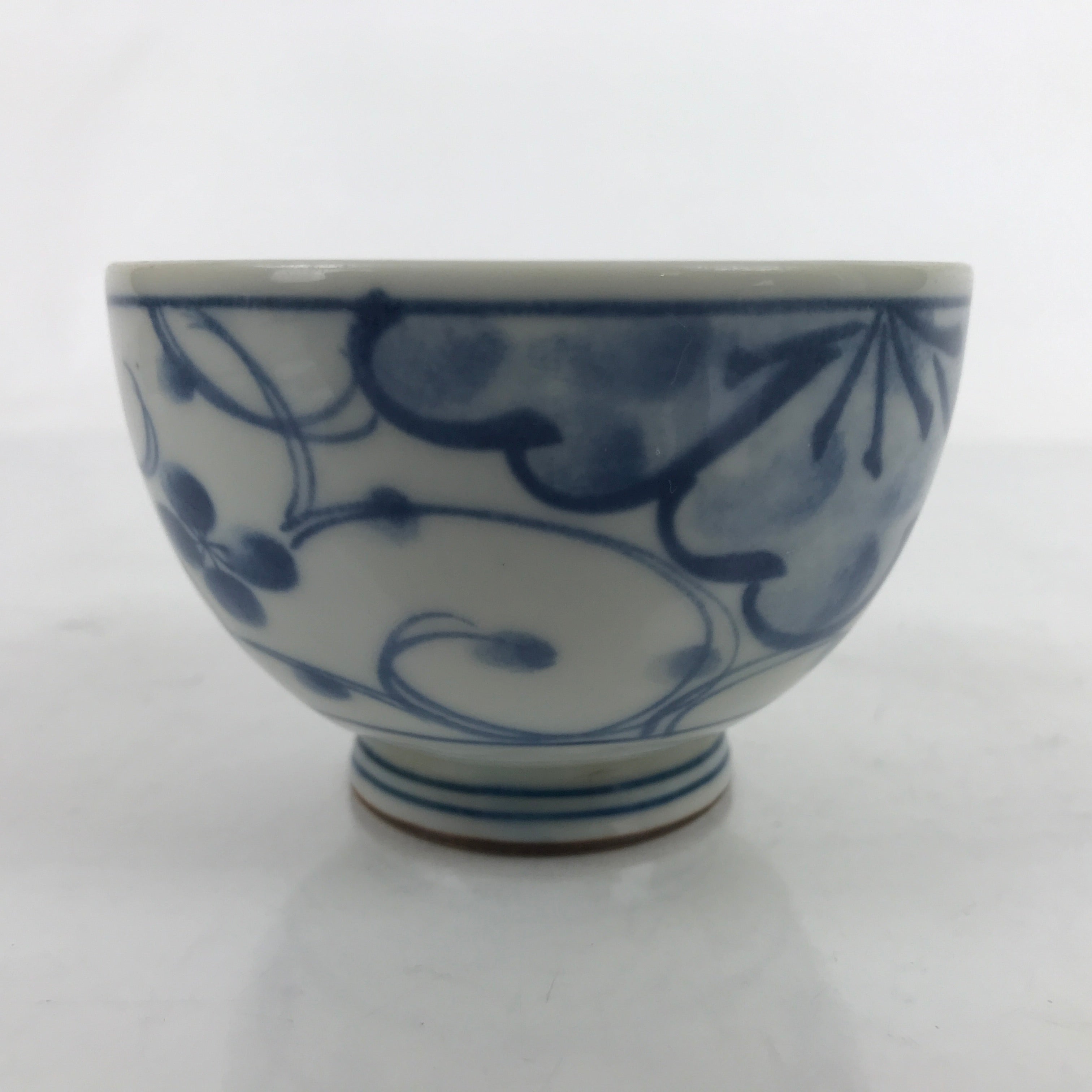 Japanese Porcelain Sometsuke Teacup Vtg White Blue Floral Sencha Yunomi TC452