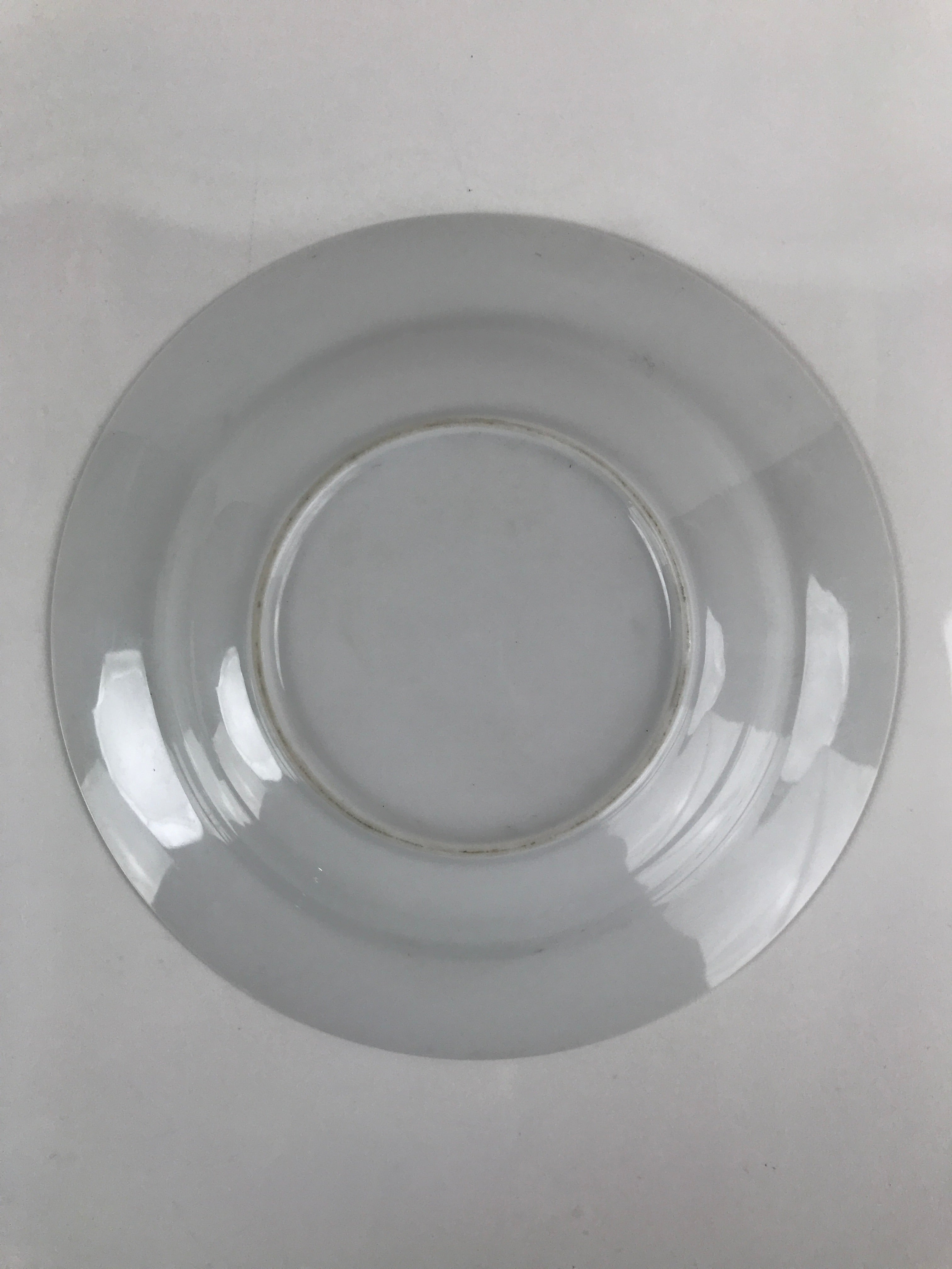 Japanese Porcelain Soup Pasta Bowl Vtg Simple Round Plate White Gold Rim PY830