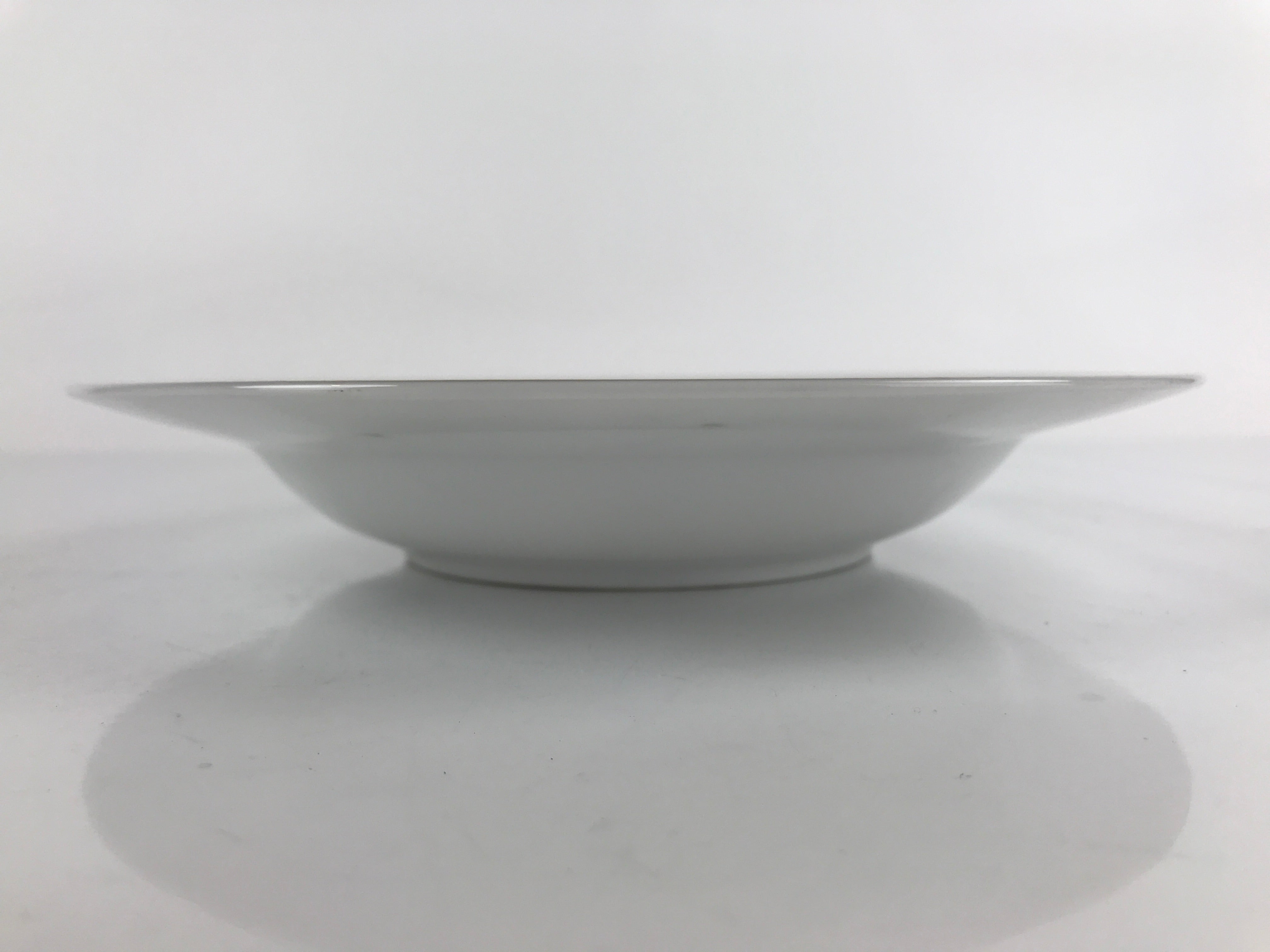 Japanese Porcelain Soup Pasta Bowl Vtg Simple Round Plate White Gold Rim PY831