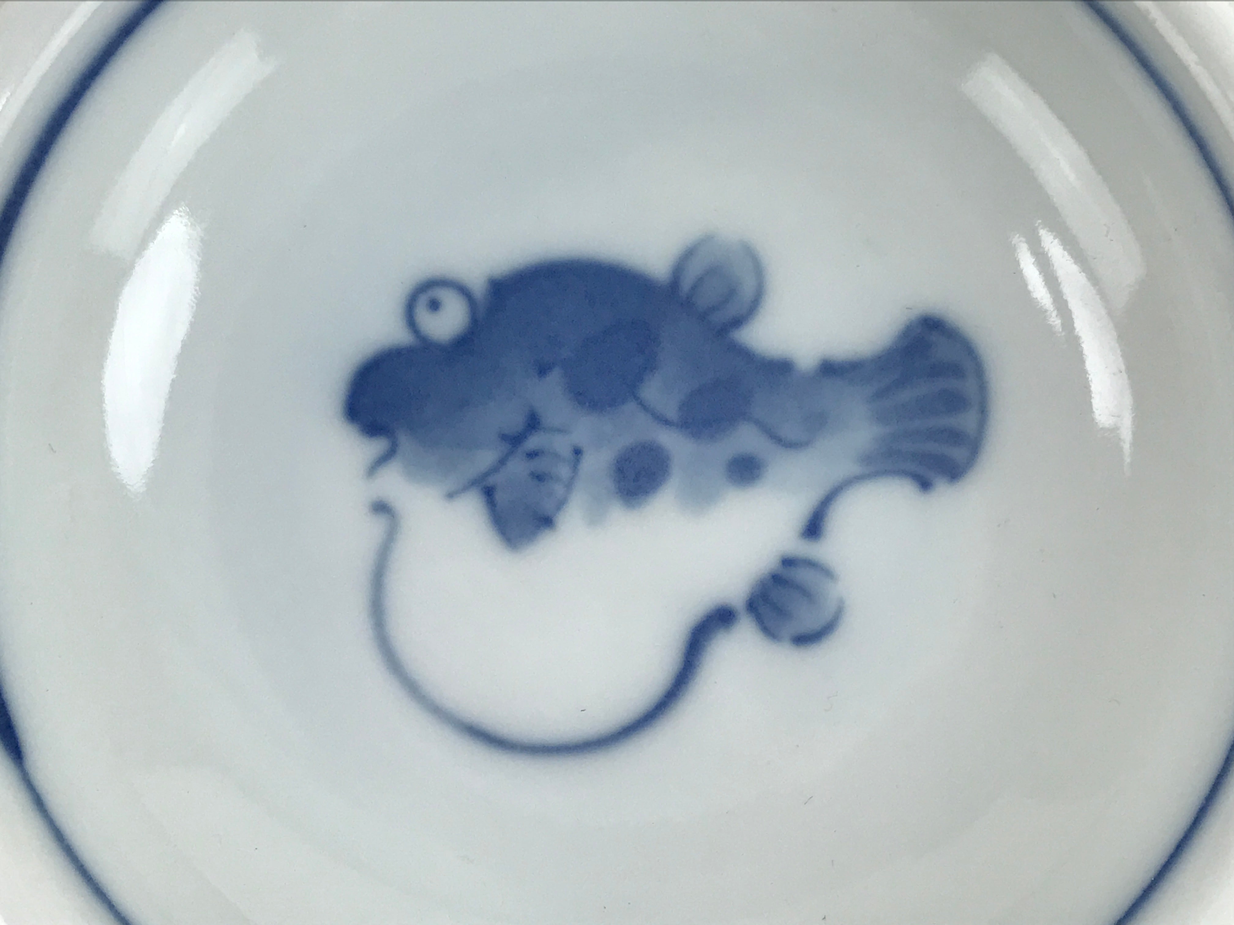 Japanese Porcelain Soy Sauce Dish Seiji Small Dipping Bowl Pufferfish Fugu Y118