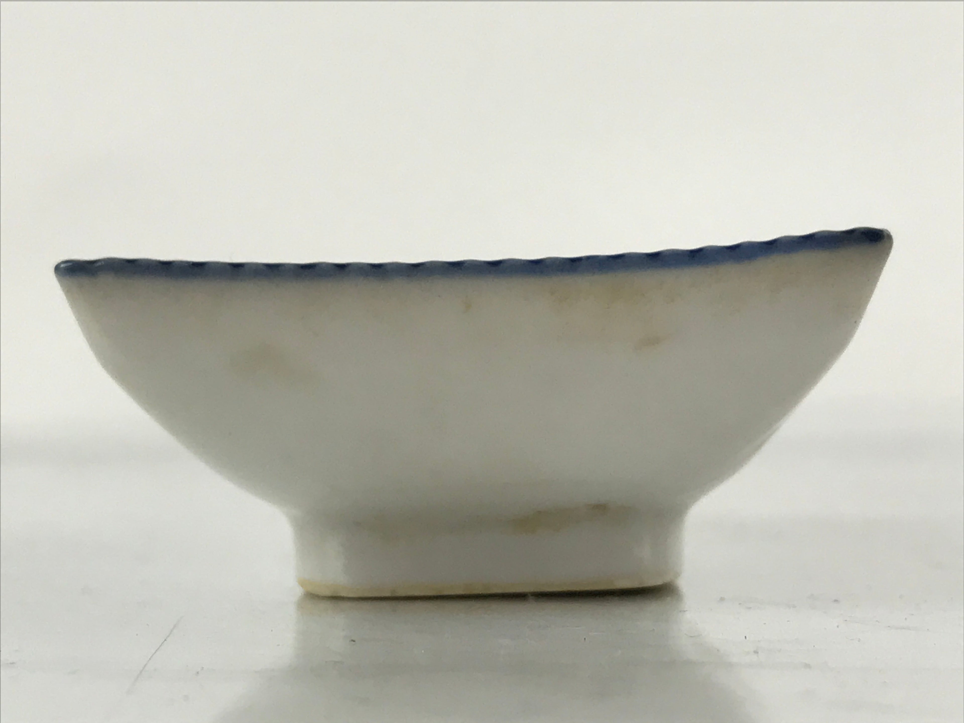 Japanese Porcelain Soy Sauce Dish Seiji Vtg Small Dipping Bowl Plate Blue PY645