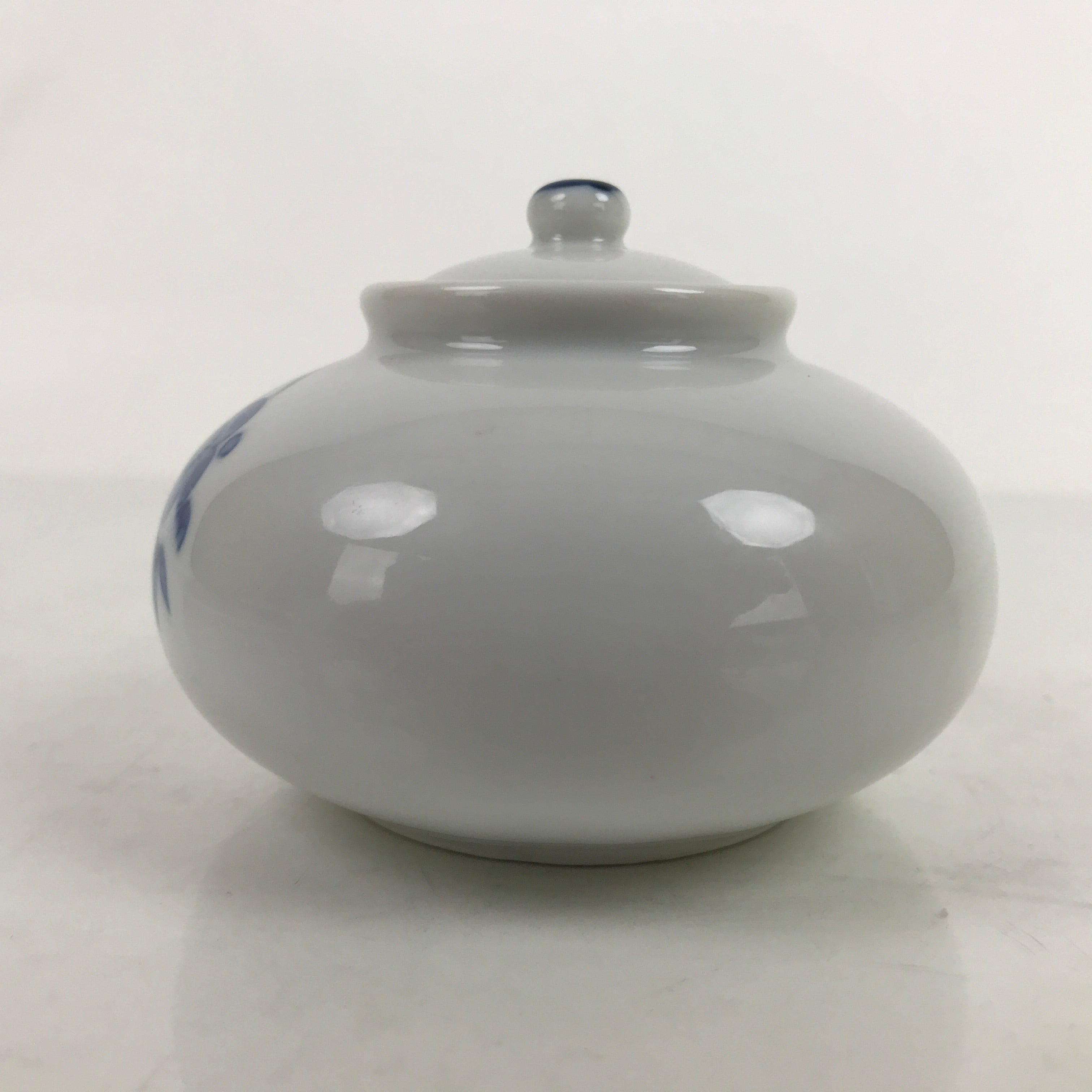 Japanese Porcelain Soy Sauce Dispenser Vtg Shoyusashi Tare Shochikubai Blue Y131