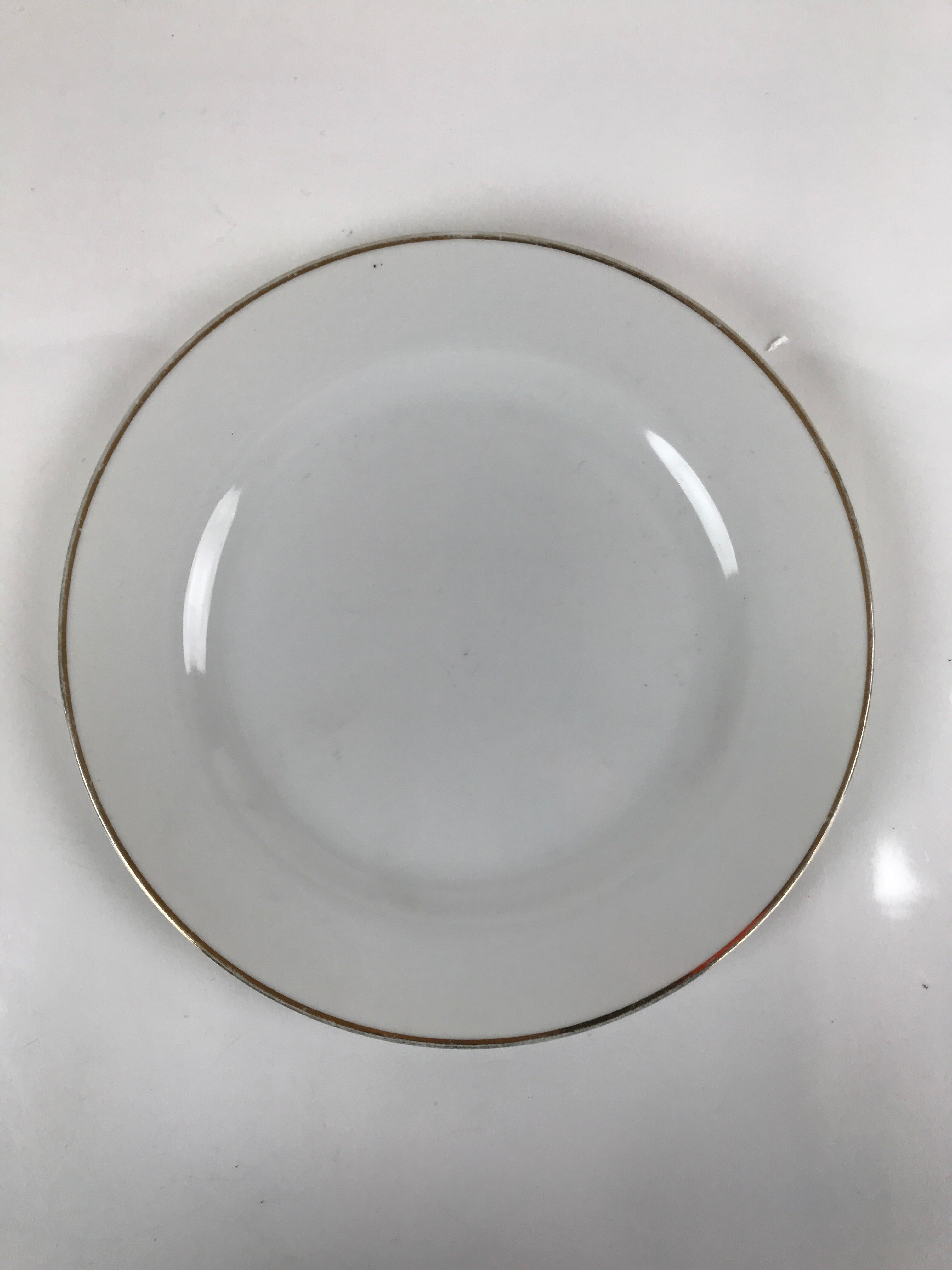 Japanese Porcelain TOEN Kozan Plate Vtg Simple Round White Gold Rim PY813