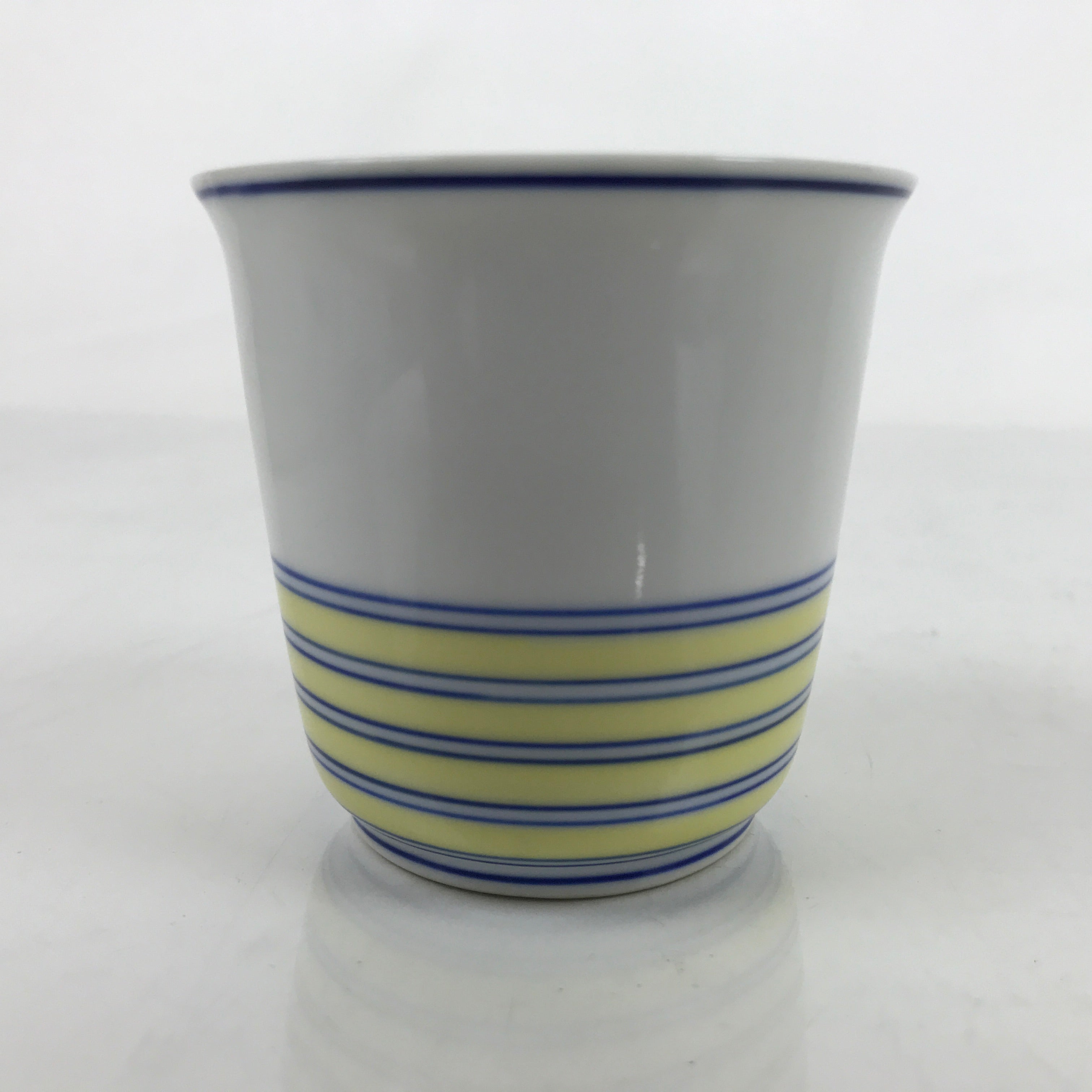 Japanese Porcelain Tachikichi Teacup Vtg White Yellow Blue Lines Yunomi TC447