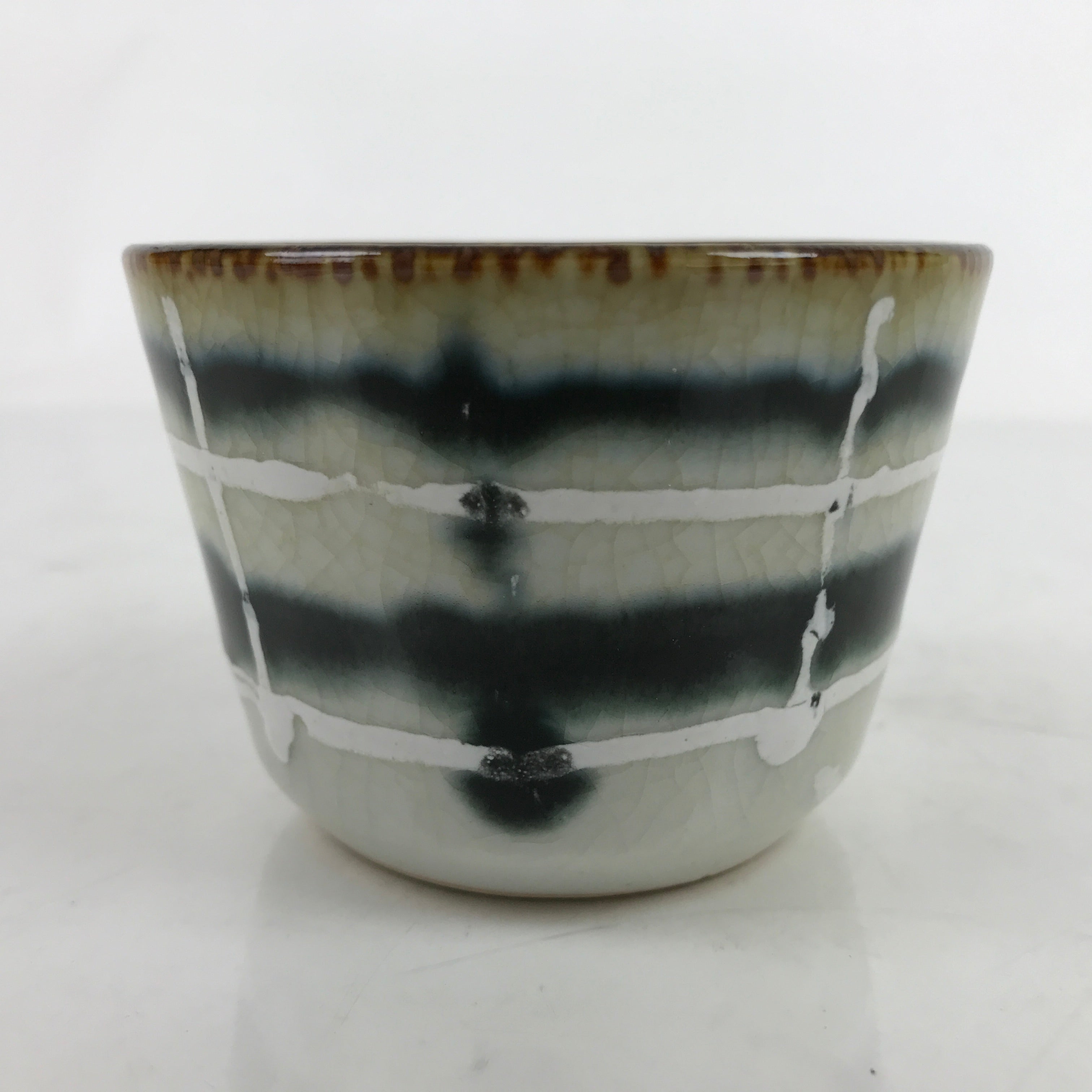 Japanese Porcelain Teacup Vtg Gray Black White Lines Ceramic Sencha Yunomi TC455