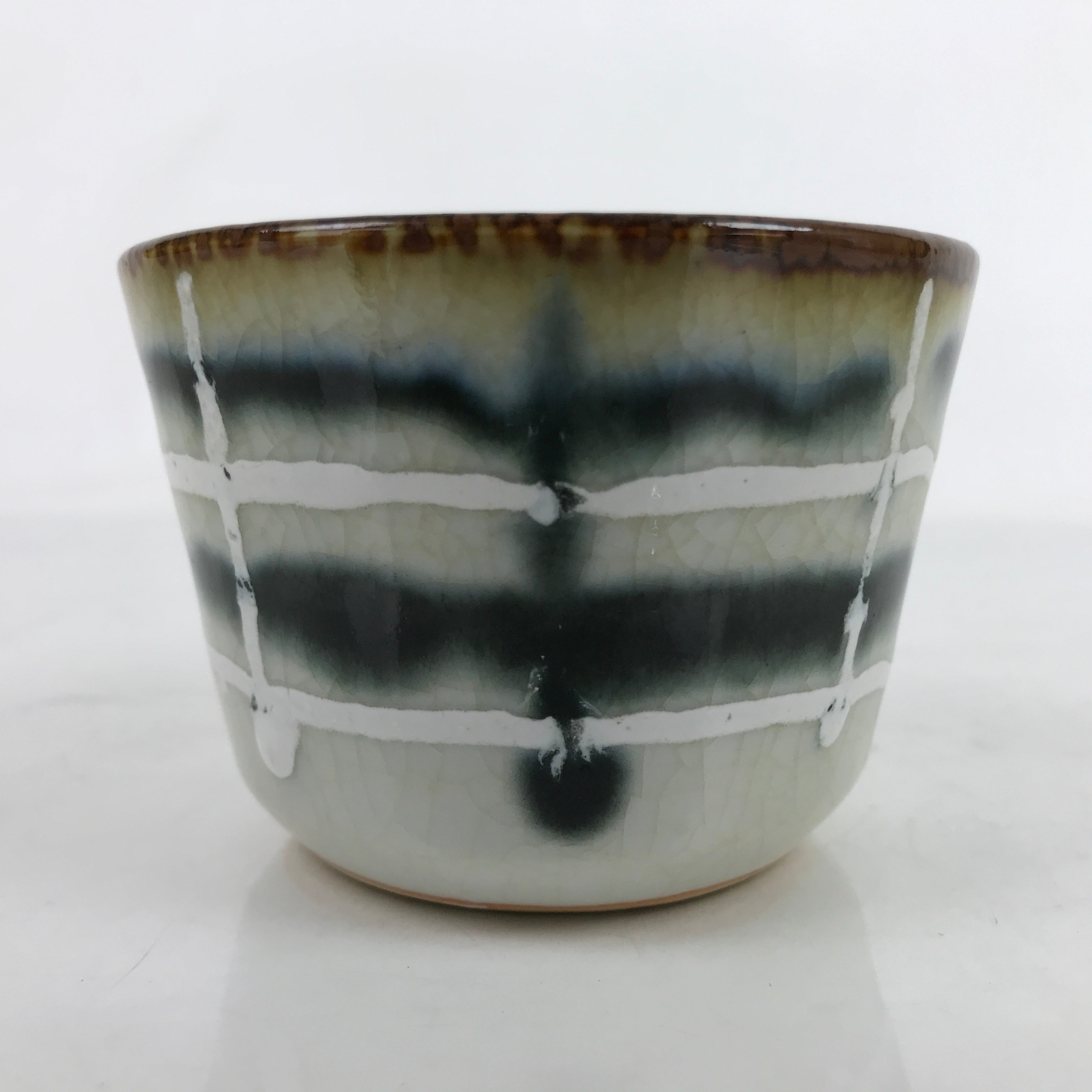 Japanese Porcelain Teacup Vtg Gray Black White Lines Ceramic Sencha Yunomi TC457