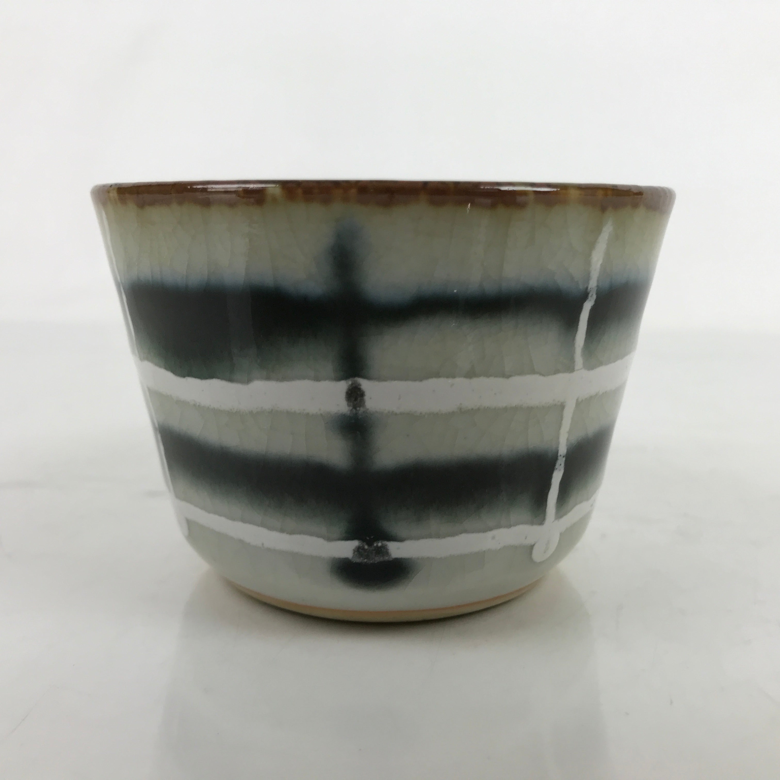 Japanese Porcelain Teacup Vtg Gray Black White Lines Ceramic Sencha Yunomi TC458