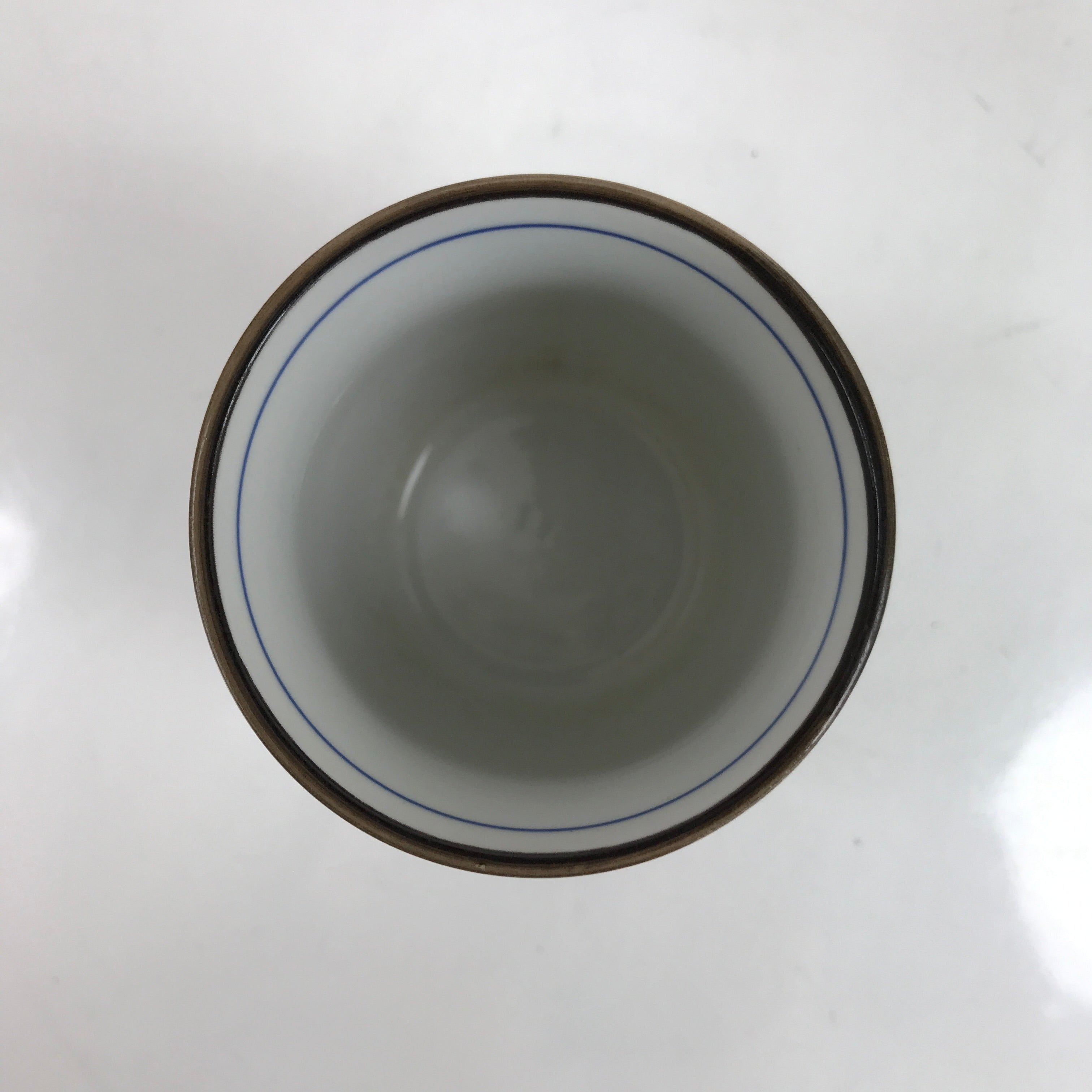 Japanese Porcelain Teacup Vtg Sometsuke White Blue Lines Pattern Yunomi TC493