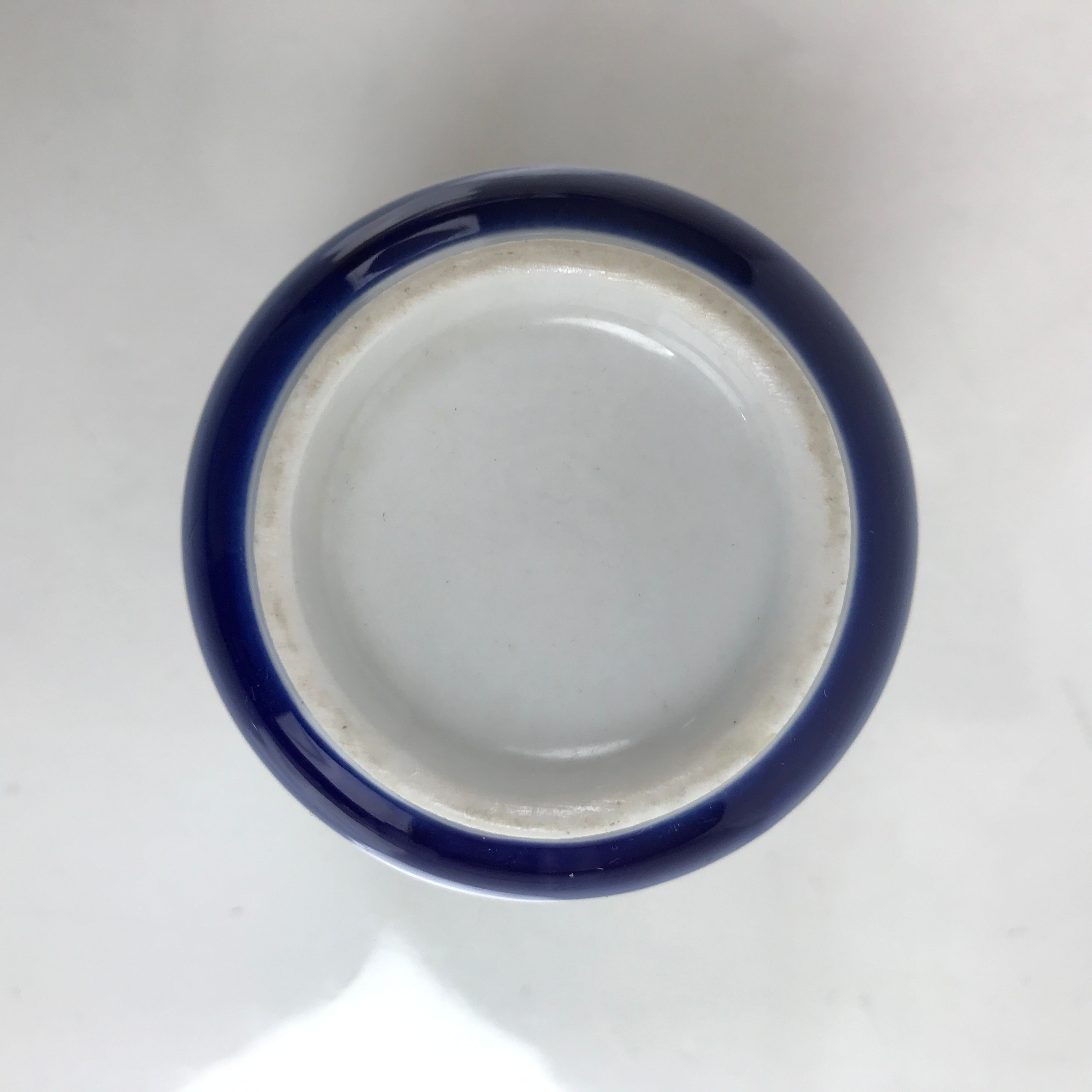 Japanese Porcelain Teacup Vtg Sometsuke White Blue Lines Pattern Yunomi TC498