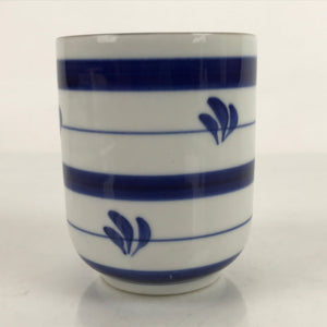 Japanese Porcelain Teacup Vtg Sometsuke White Blue Lines Pattern Yunomi TC500