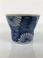 Japanese Porcelain Yunomi Teacup Pottery Vtg White Blue Chrysanthemums TC609