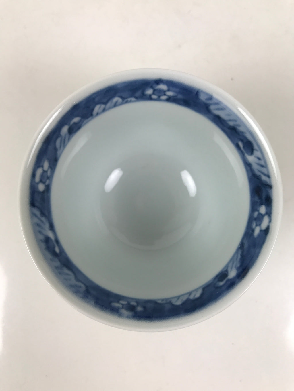 Japanese Porcelain Yunomi Teacup Pottery Vtg White Blue Hishi Fish Sencha TC591
