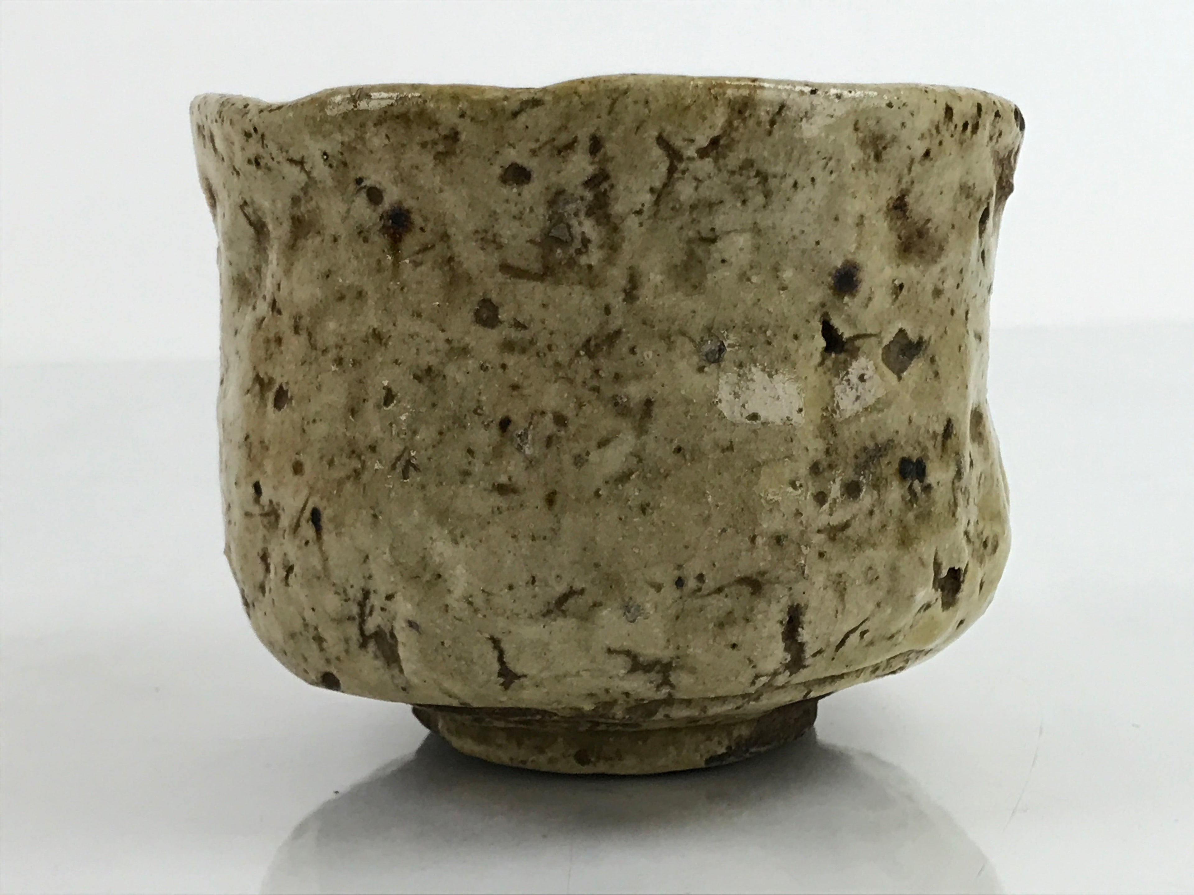 Japanese Pottery Chawan Tea Bowl Vtg Rustic Light Brown W/ Box PX733