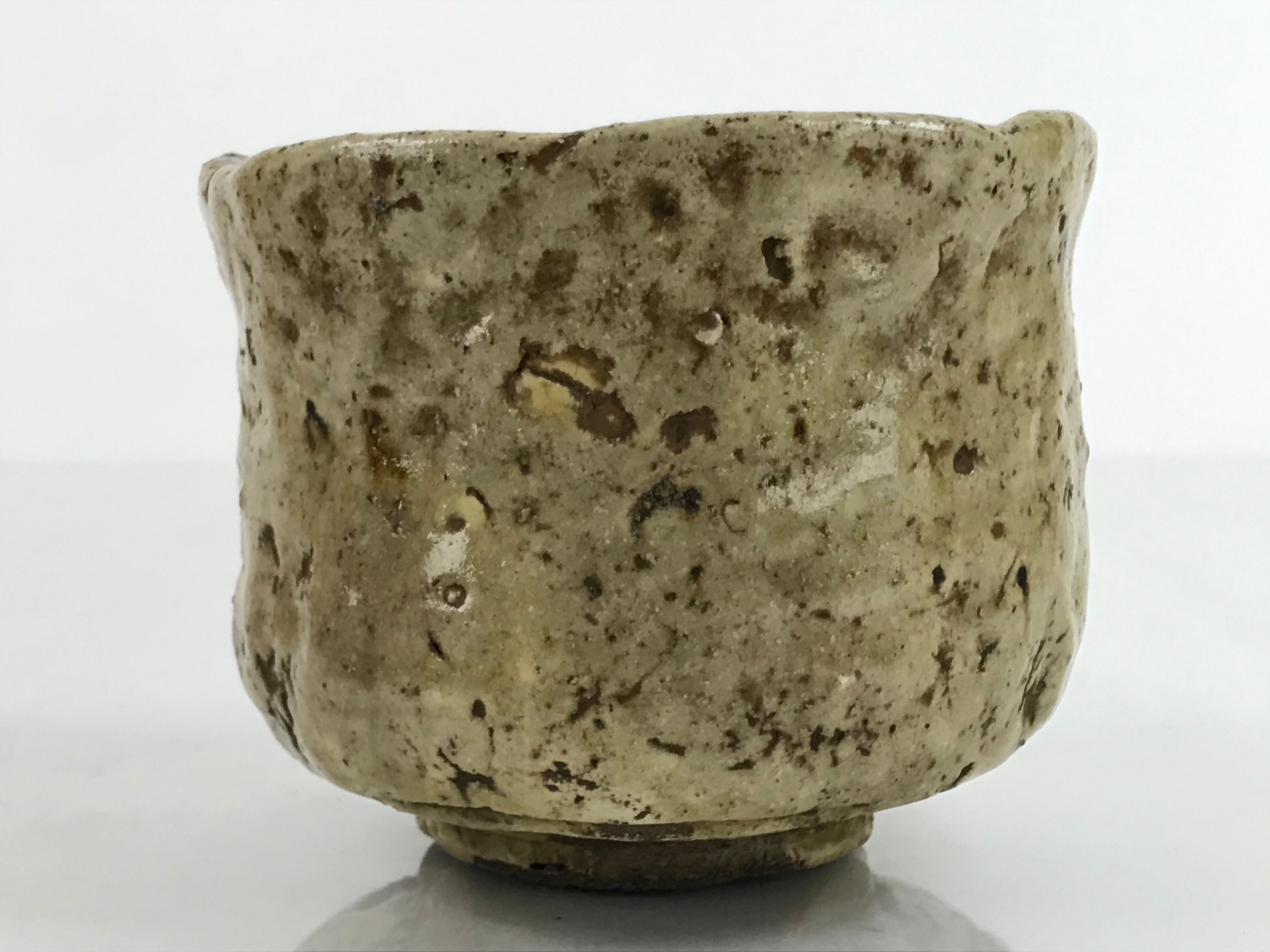 Japanese Pottery Chawan Tea Bowl Vtg Rustic Light Brown W/ Box PX733