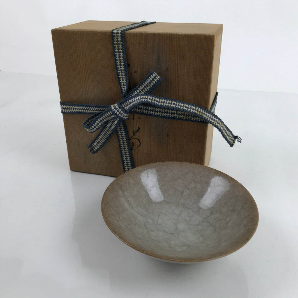 Japanese Pottery Summer Chawan Tea Bowl Vtg Crackle Glaze Gray W/ Box PX734