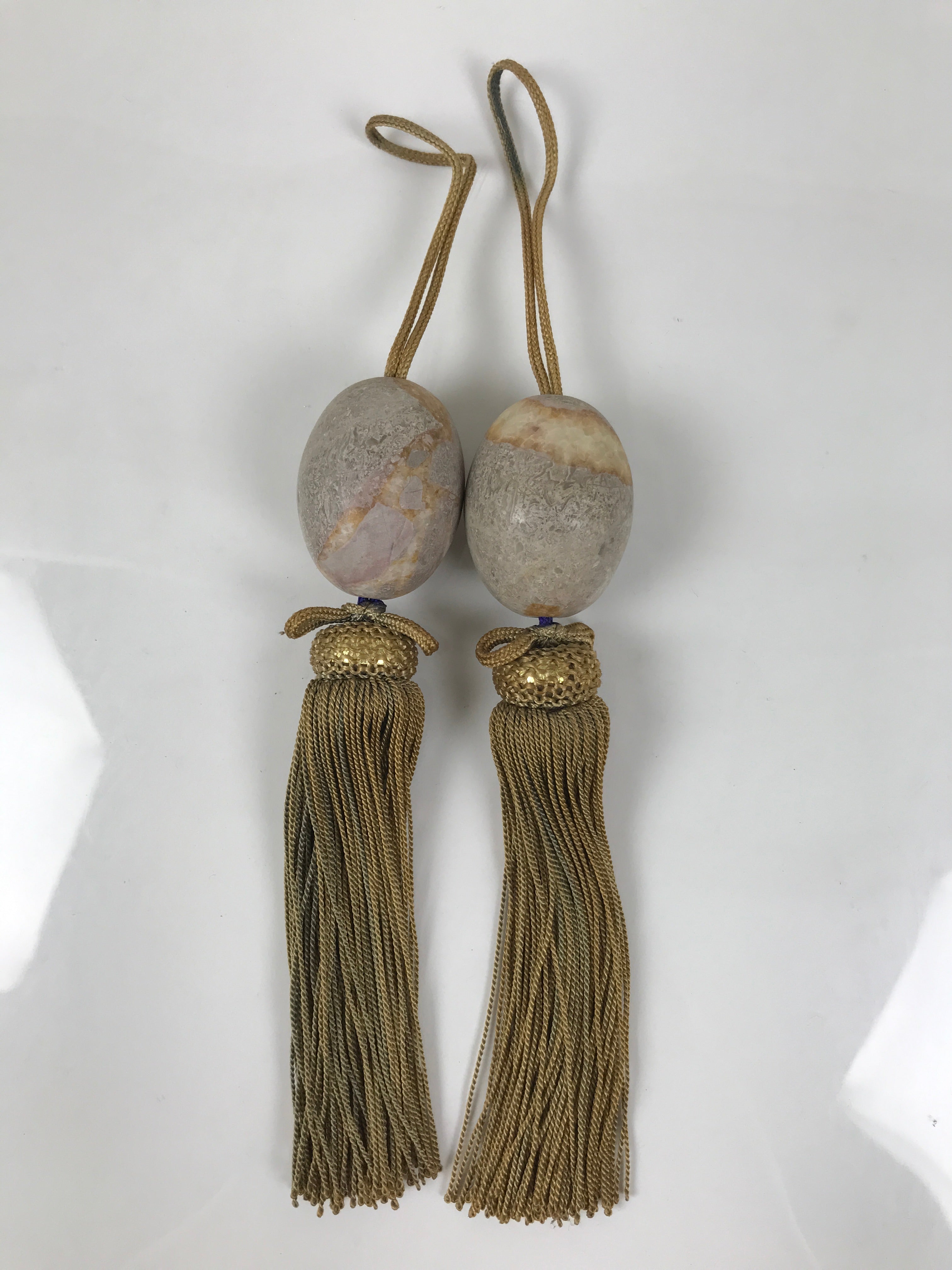 Japanese Quartzite Stone Hanging Scroll Weights Fuchin Kakejiku Tan Tassel FC367