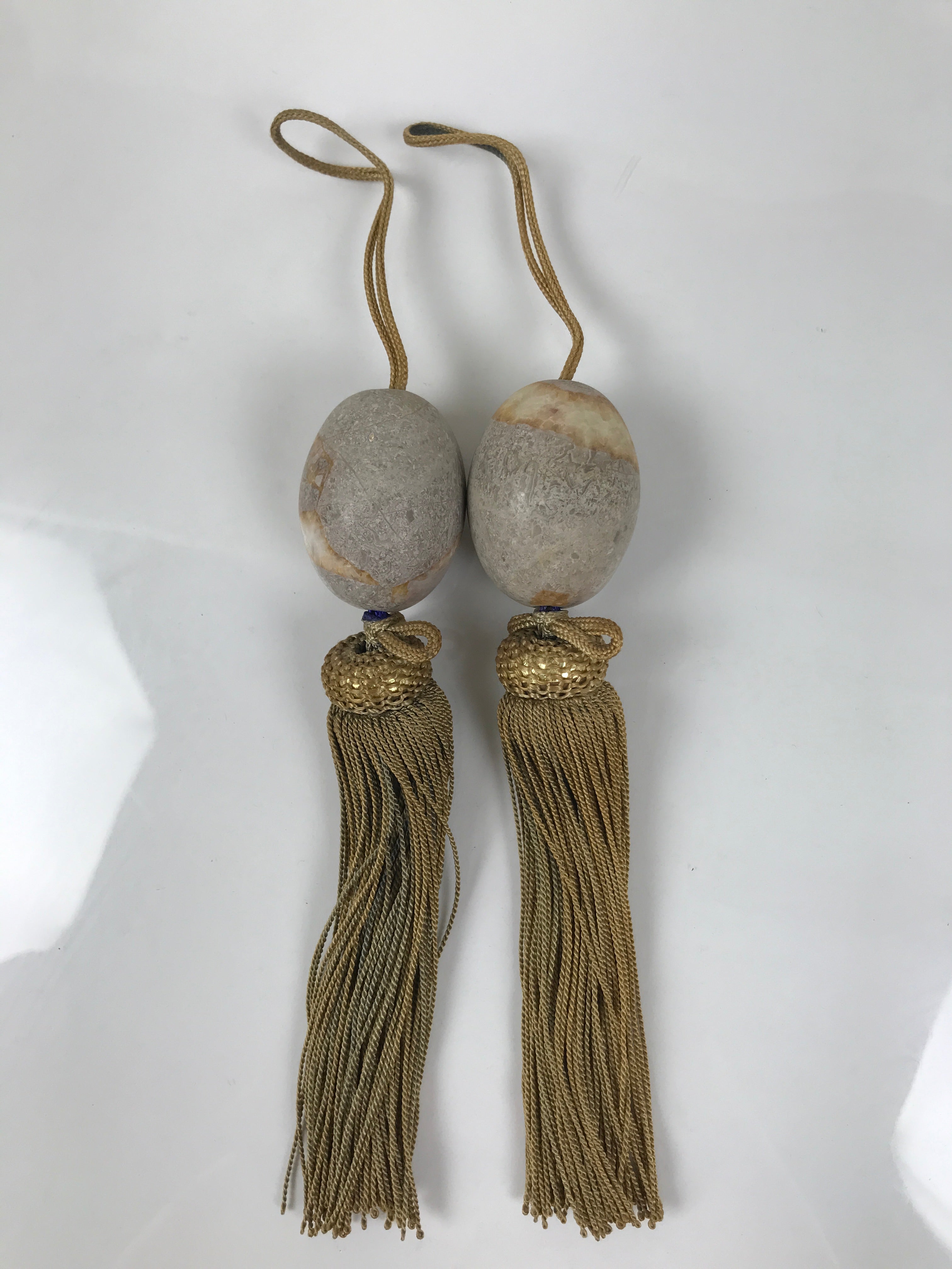 Japanese Quartzite Stone Hanging Scroll Weights Fuchin Kakejiku Tan Tassel FC367