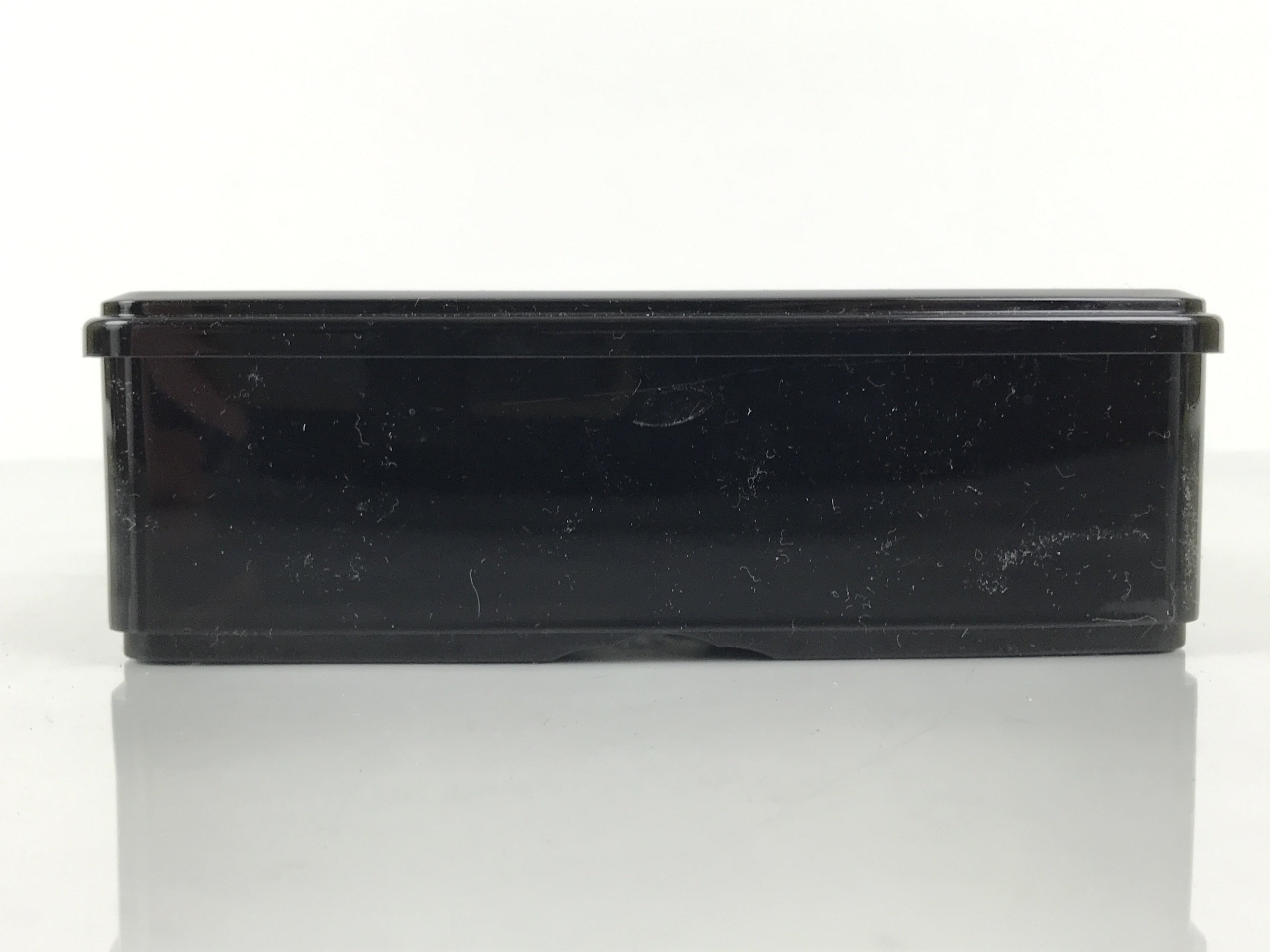 Japanese Resin Lacquer Replica Lidded Bento Lunch Box Jubako Chrysanthemum L559