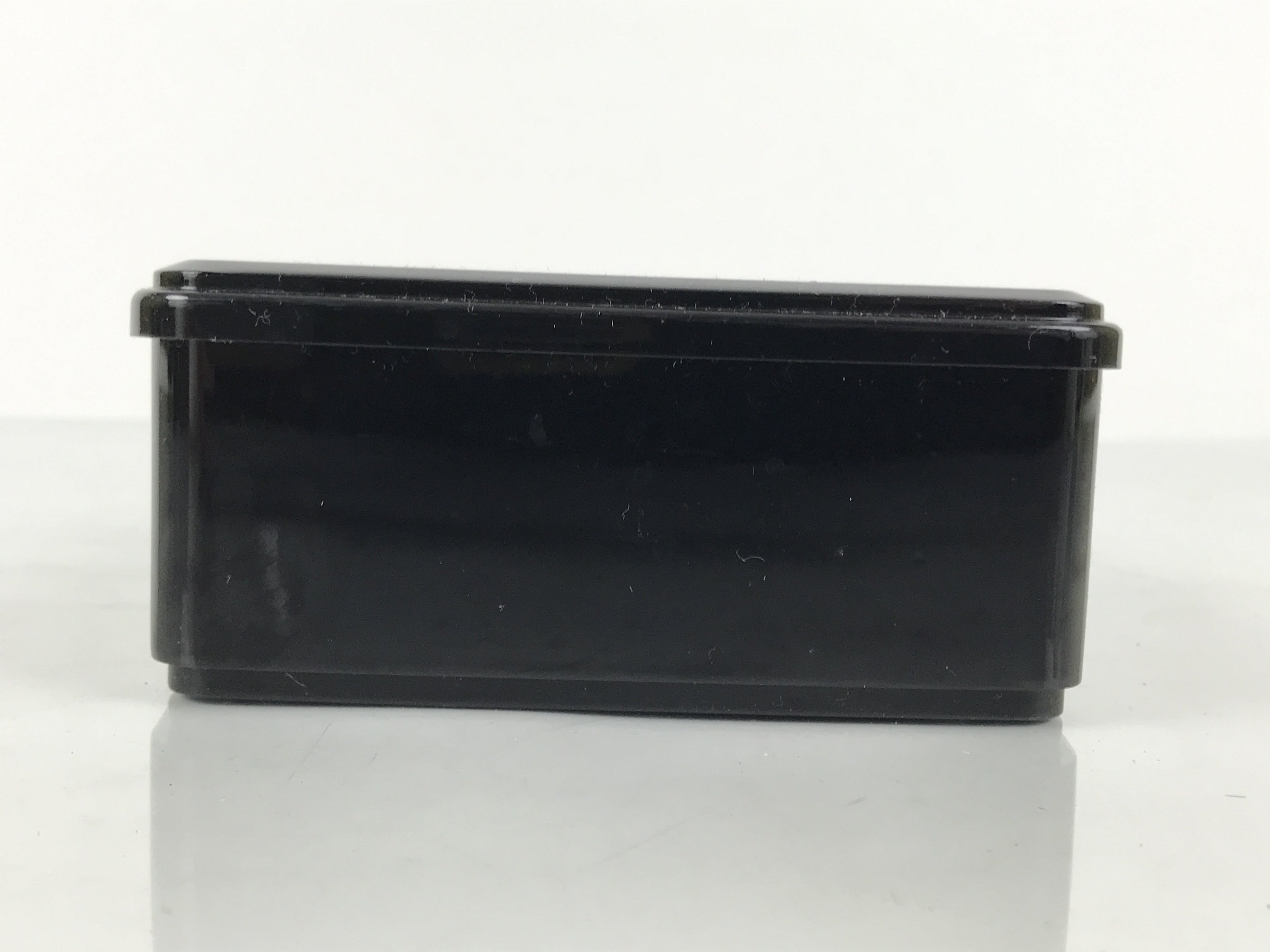 Japanese Resin Lacquer Replica Lidded Bento Lunch Box Jubako Chrysanthemum L559