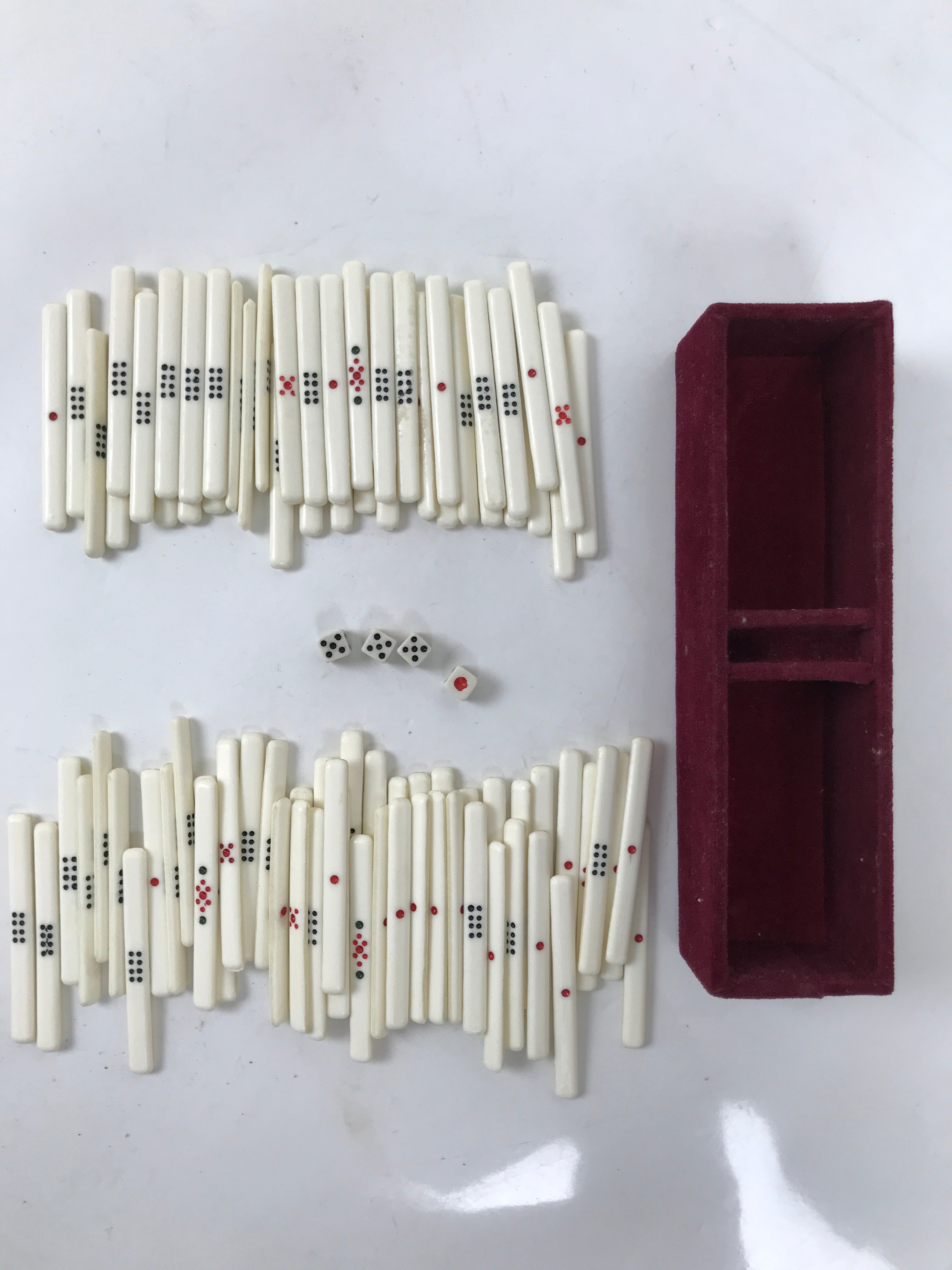 Japanese Riichi Mahjong Full Set Vtg Traditional Chinese Tile Game w/Case JK854