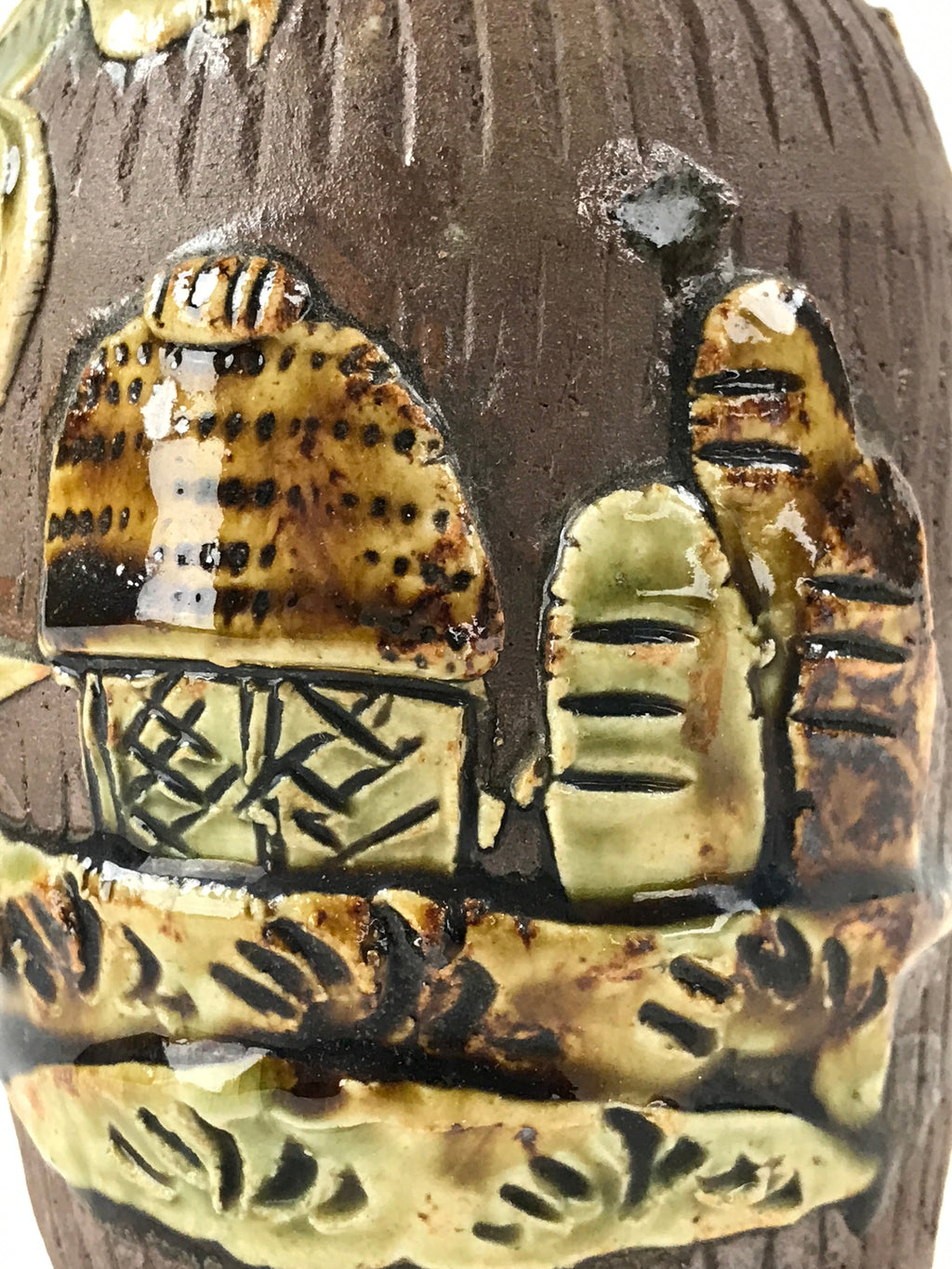 Japanese Sake Bottle Ceramic Tokkuri Vtg Tropical Village Palm Tree Brown TS602