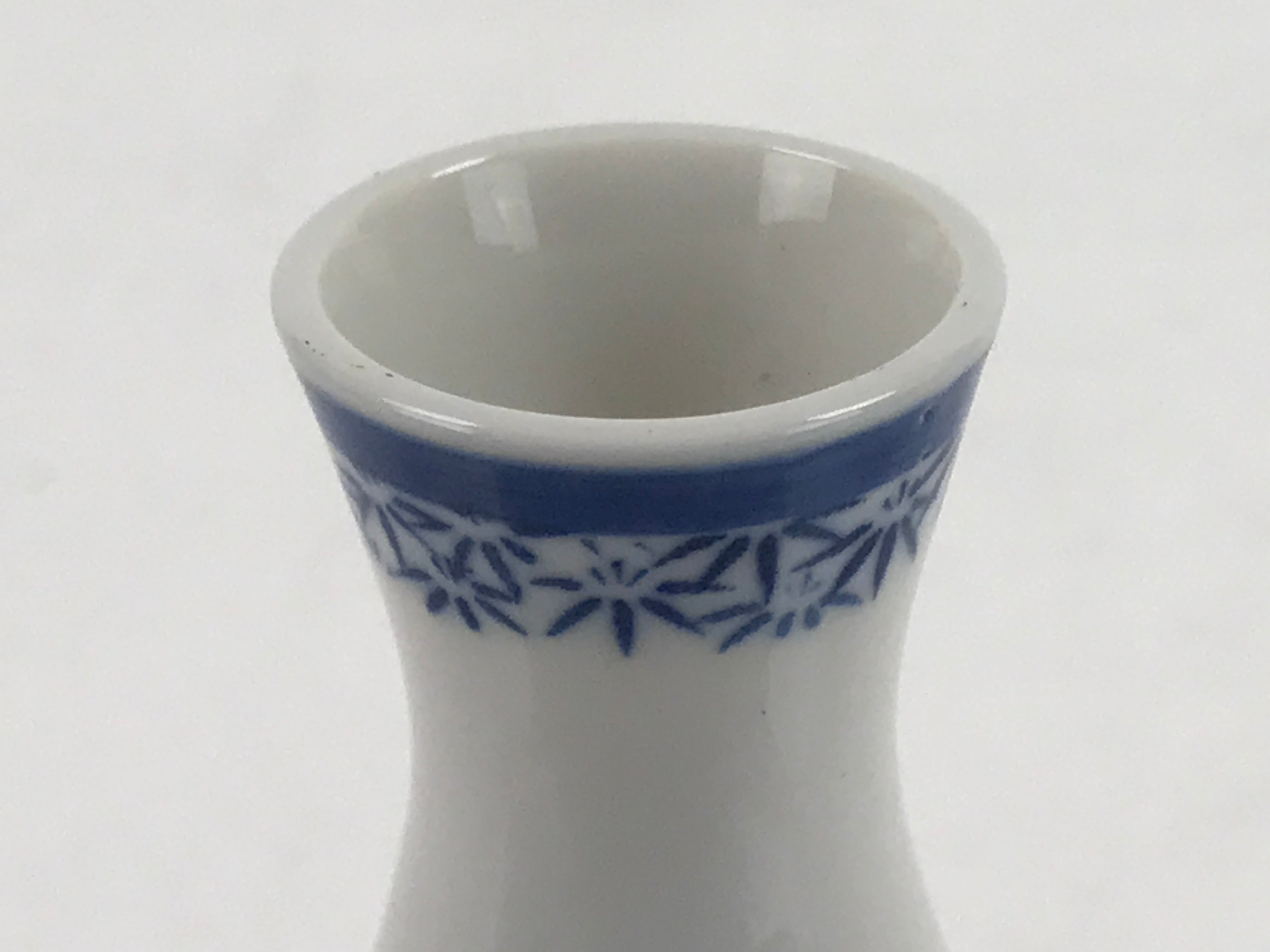 Japanese Sake Bottle Porcelain Sometsuke Tokkuri Ichi-Go Bamboo Blue TS688