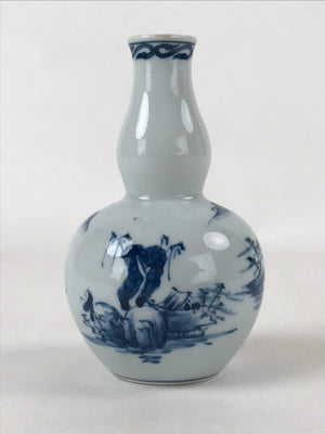 Japanese Sake Bottle Porcelain Tokkuri Vtg Arita Ware White Blue Landscape TS596