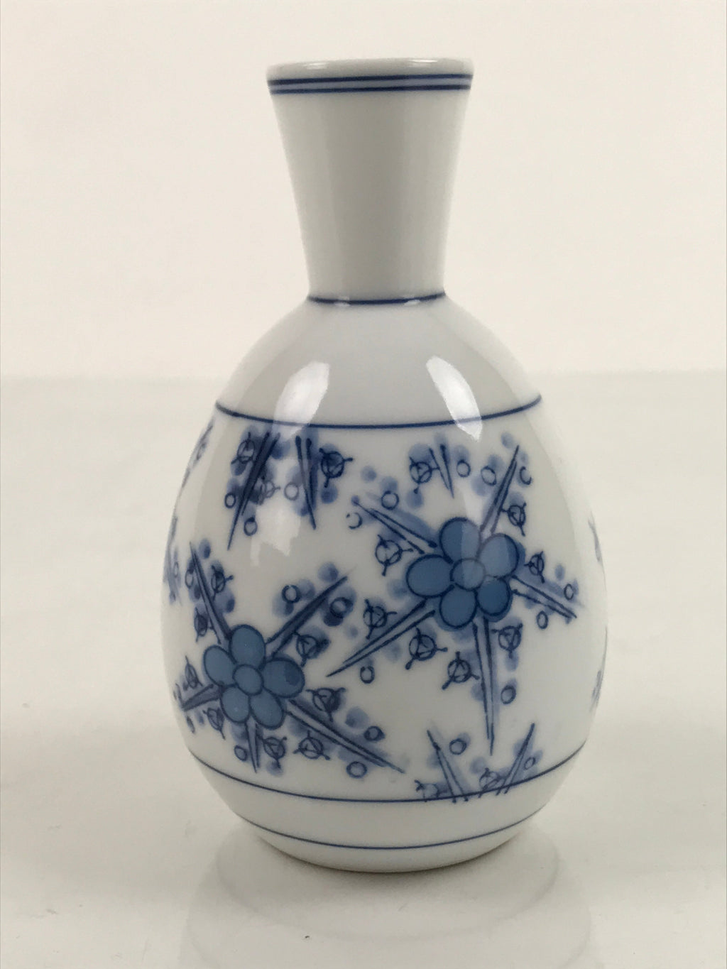 Japanese Sake Bottle Porcelain Tokkuri Vtg Atomic Plum Blossoms White Blue TS684