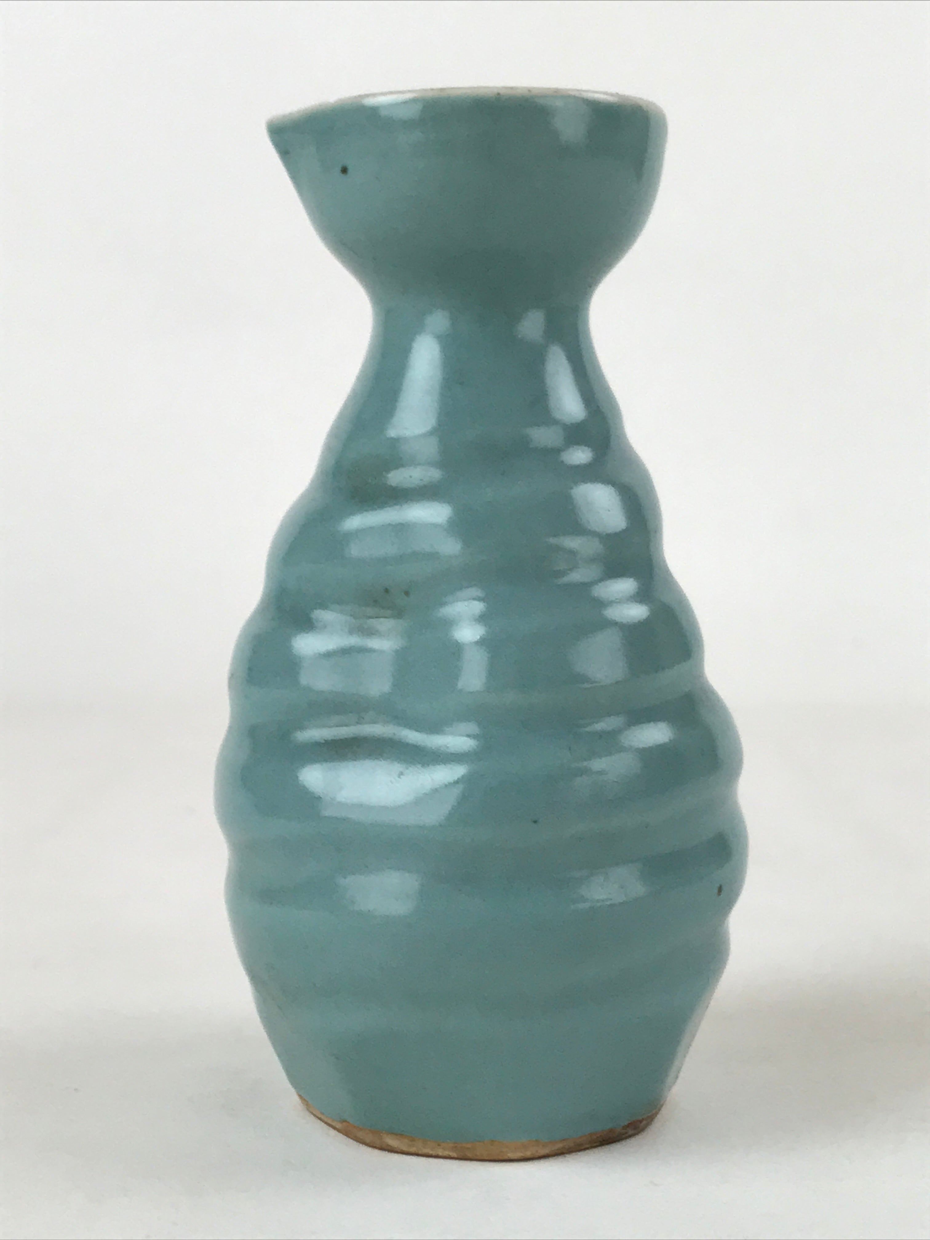 Japanese Sake Bottle Porcelain Tokkuri Vtg Ichi-Go Brown Streak Light Blue TS617