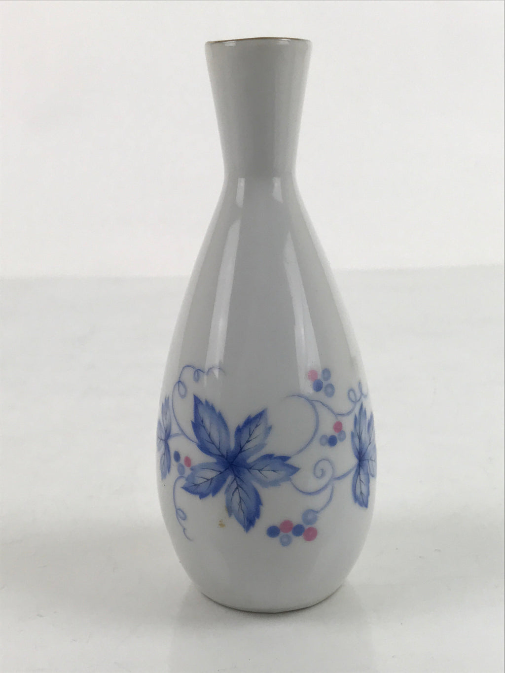 Japanese Sake Bottle Porcelain Tokkuri Vtg Ichi-Go Grapes Leaves Blue Pink TS686
