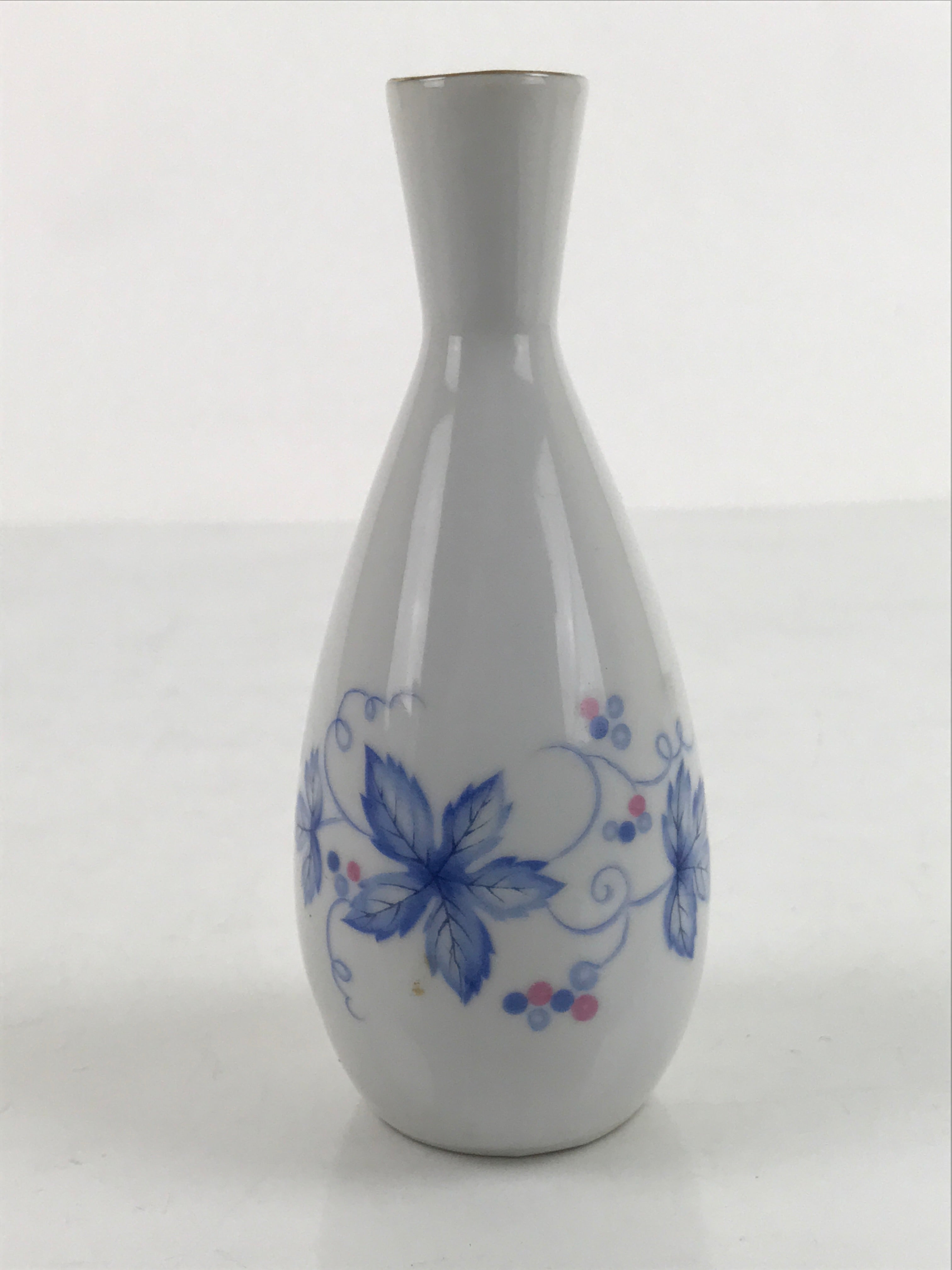 Japanese Sake Bottle Porcelain Tokkuri Vtg Ichi-Go Grapes Leaves Blue Pink TS686