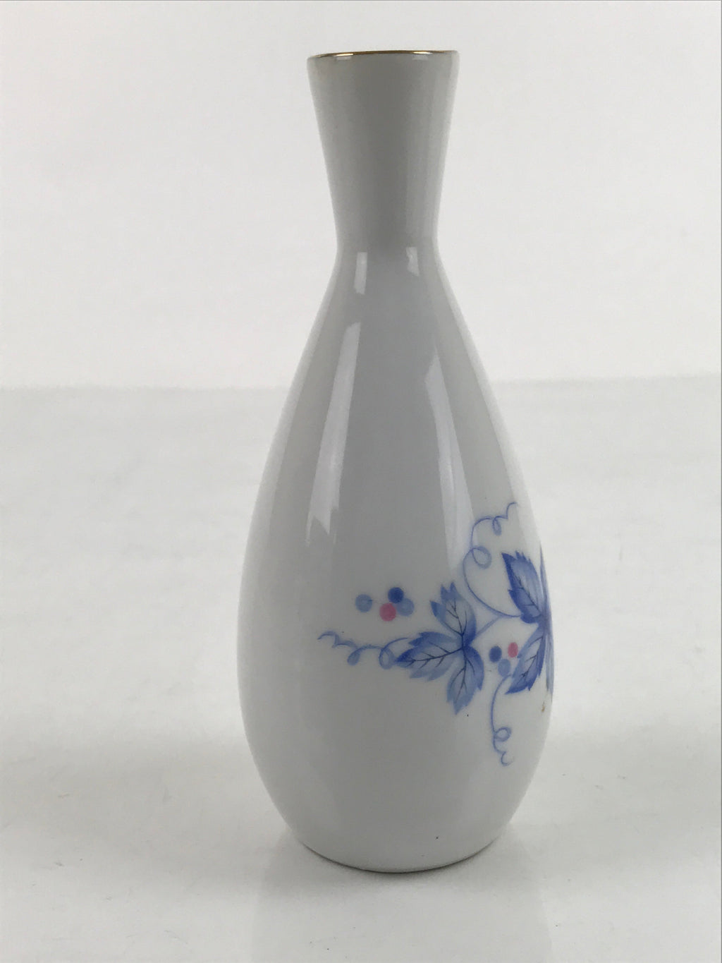 Japanese Sake Bottle Porcelain Tokkuri Vtg Ichi-Go Grapes Leaves Blue Pink TS686