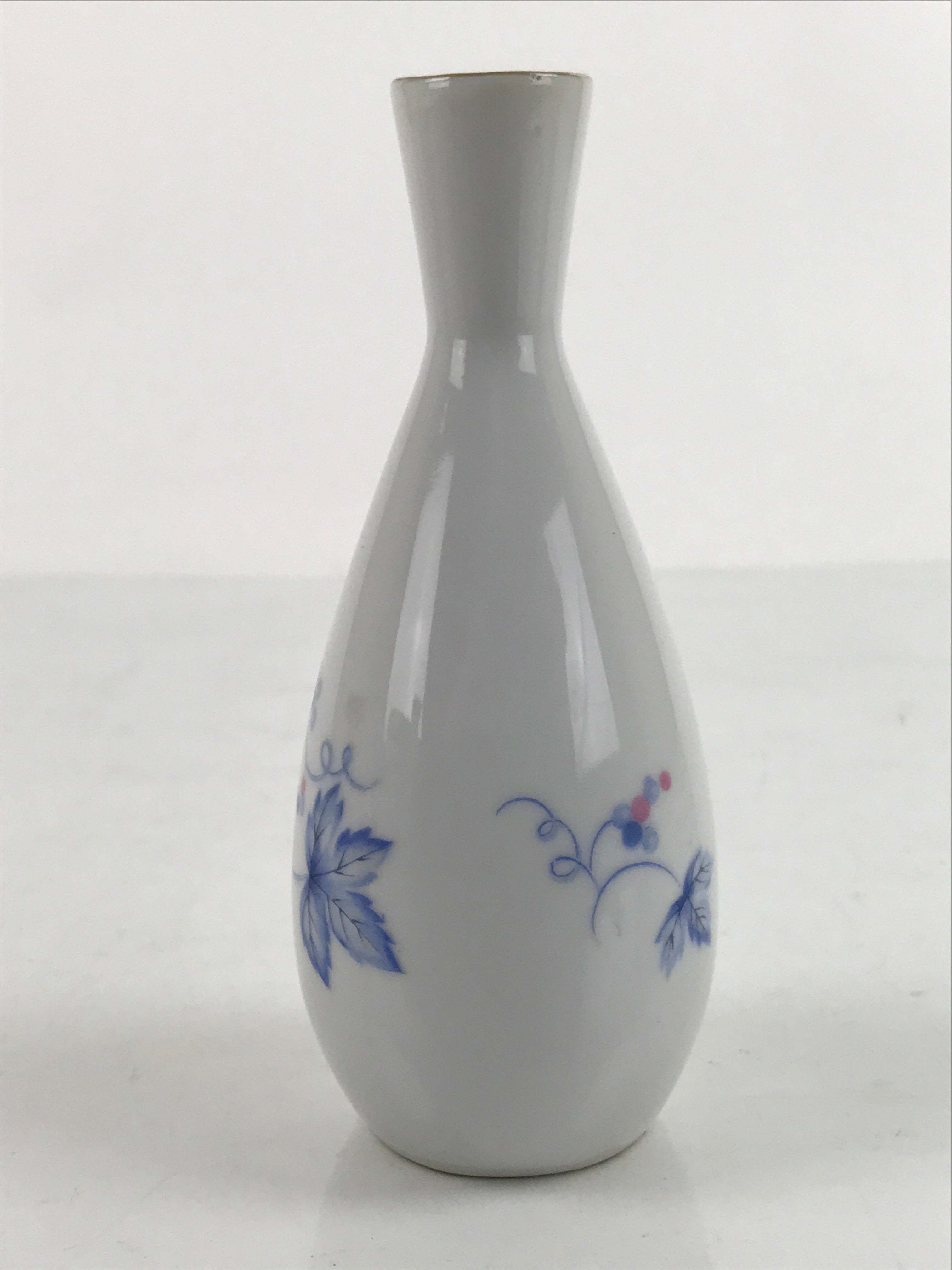 Japanese Sake Bottle Porcelain Tokkuri Vtg Ichi-Go Grapes Leaves Blue Pink TS686