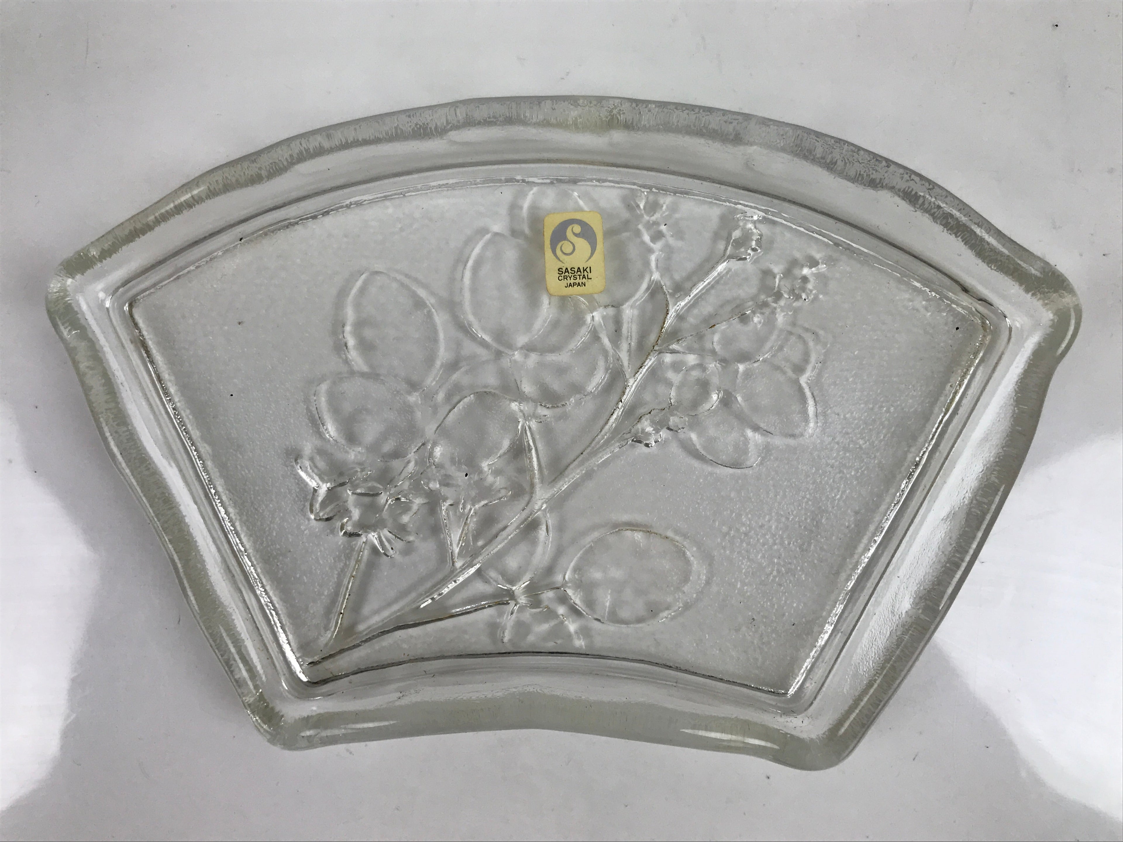 Japanese Sasaki Crystal Glass Sashimi Plate Kozara Vtg Fan Shape Plant Clear Y81