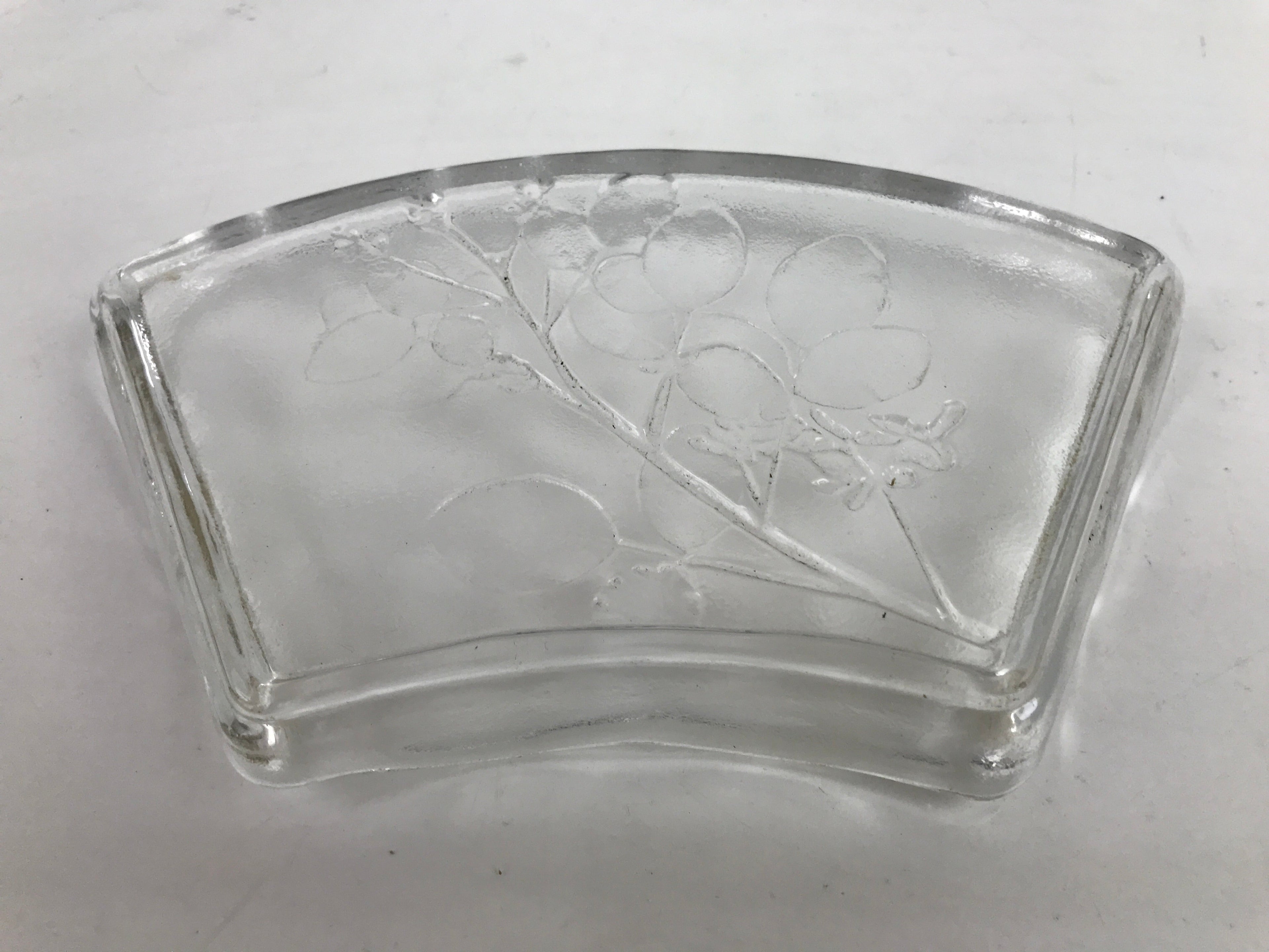 Japanese Sasaki Crystal Glass Sashimi Plate Kozara Vtg Fan Shape Plant Clear Y83