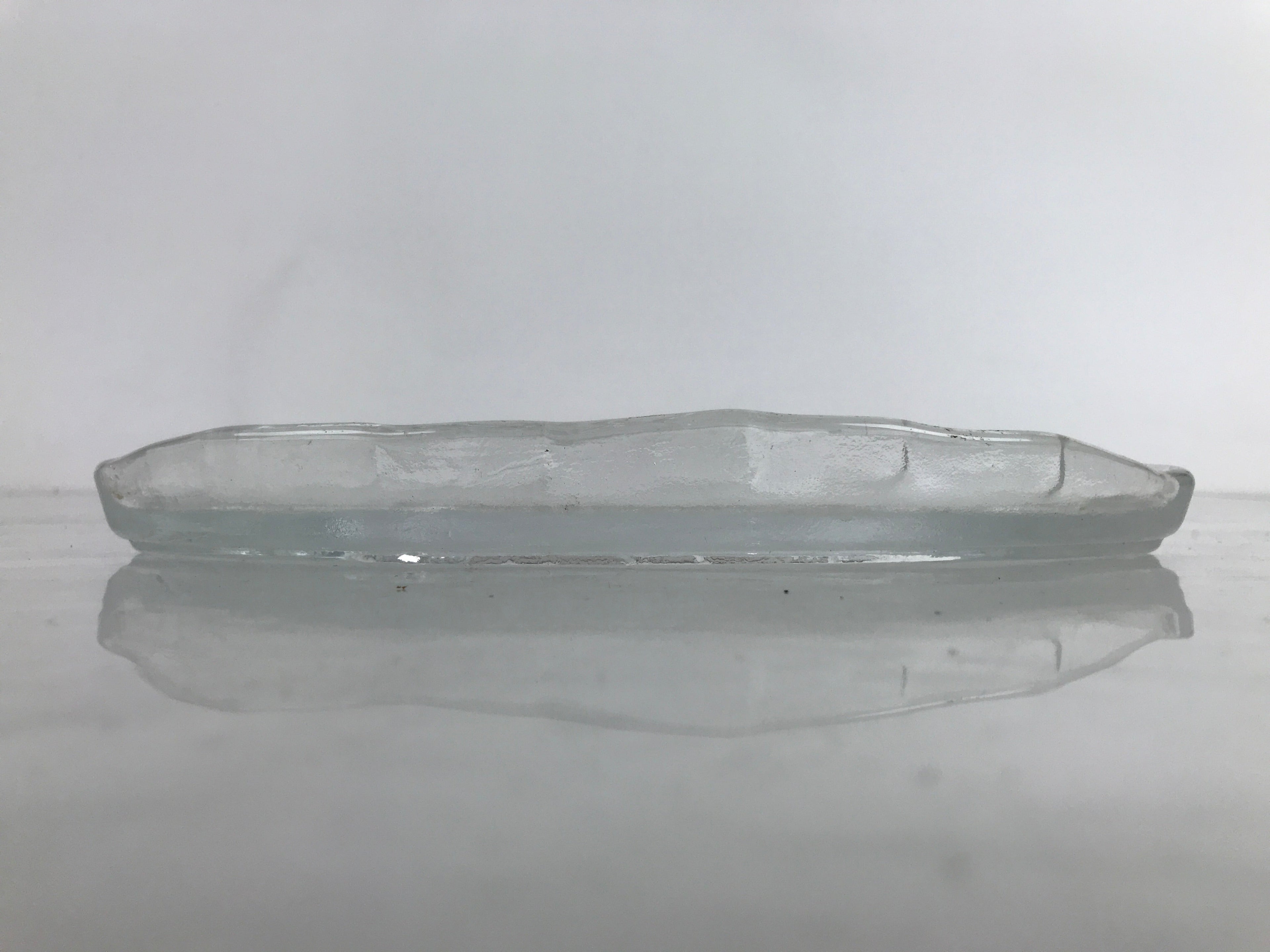 Japanese Sasaki Crystal Glass Sashimi Plate Kozara Vtg Fan Shape Plant Clear Y89