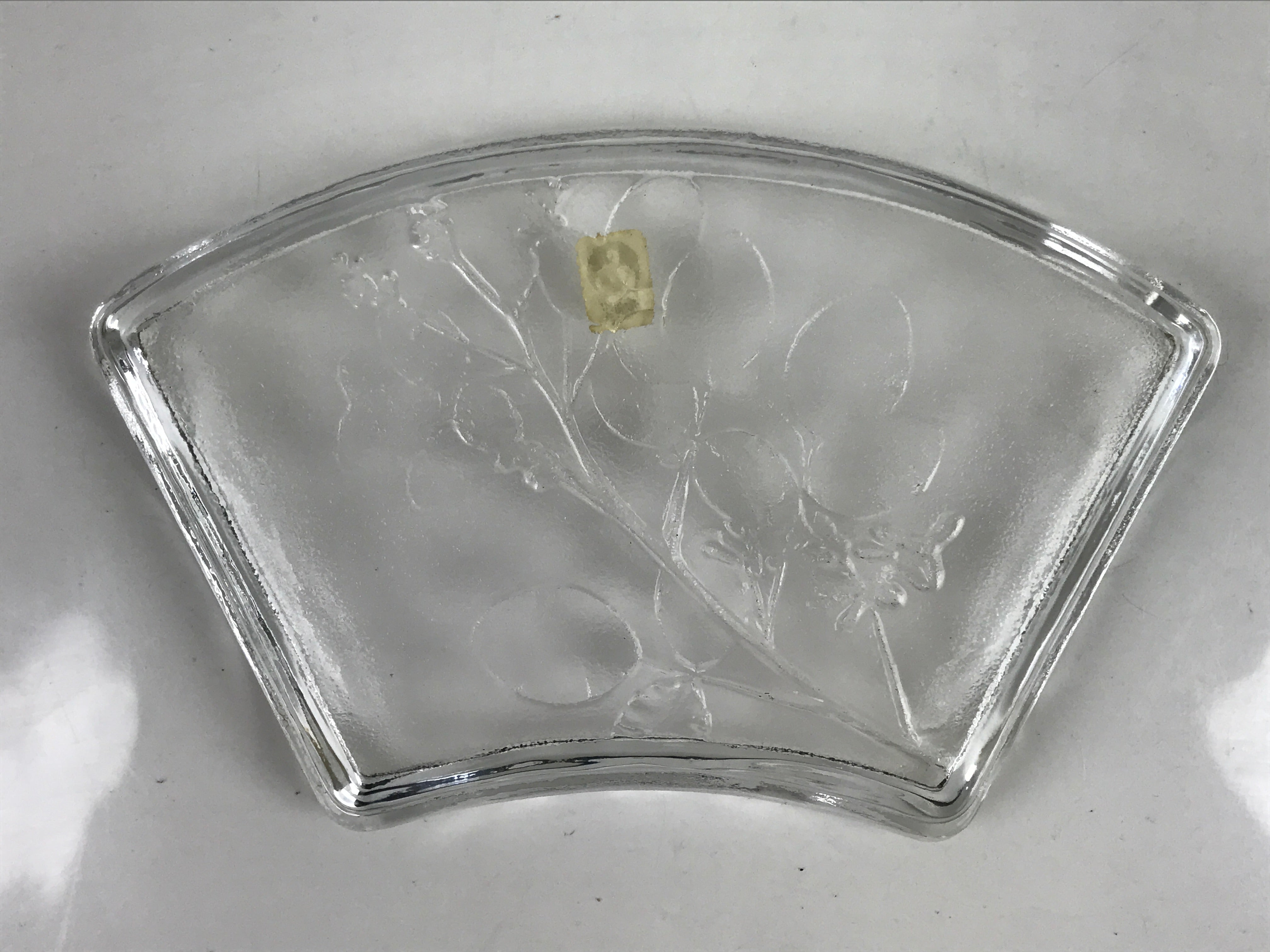 Japanese Sasaki Crystal Glass Sashimi Plate Kozara Vtg Fan Shape Plant Clear Y91