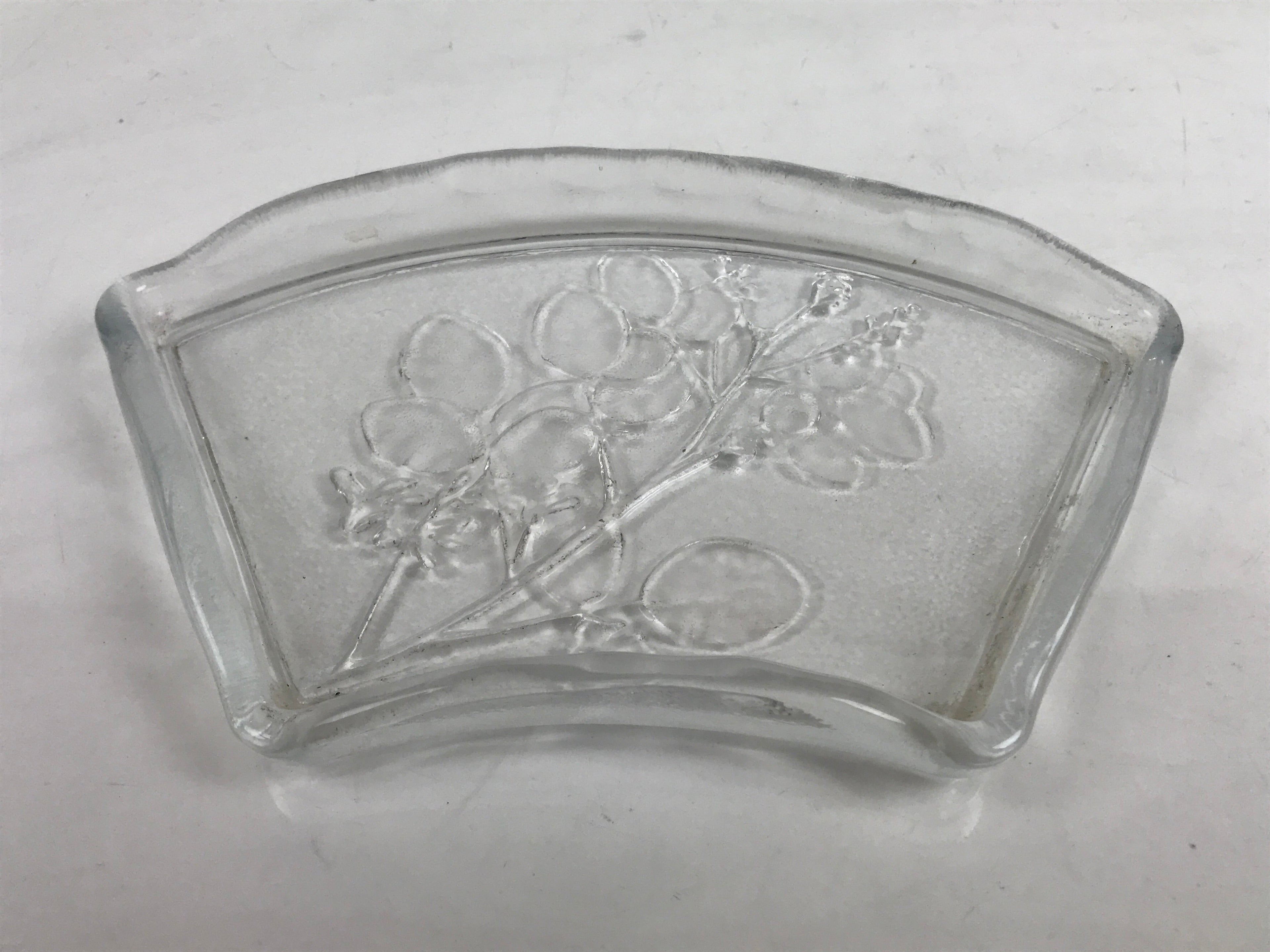 Japanese Sasaki Crystal Glass Sashimi Plate Kozara Vtg Fan Shape Plant Clear Y92