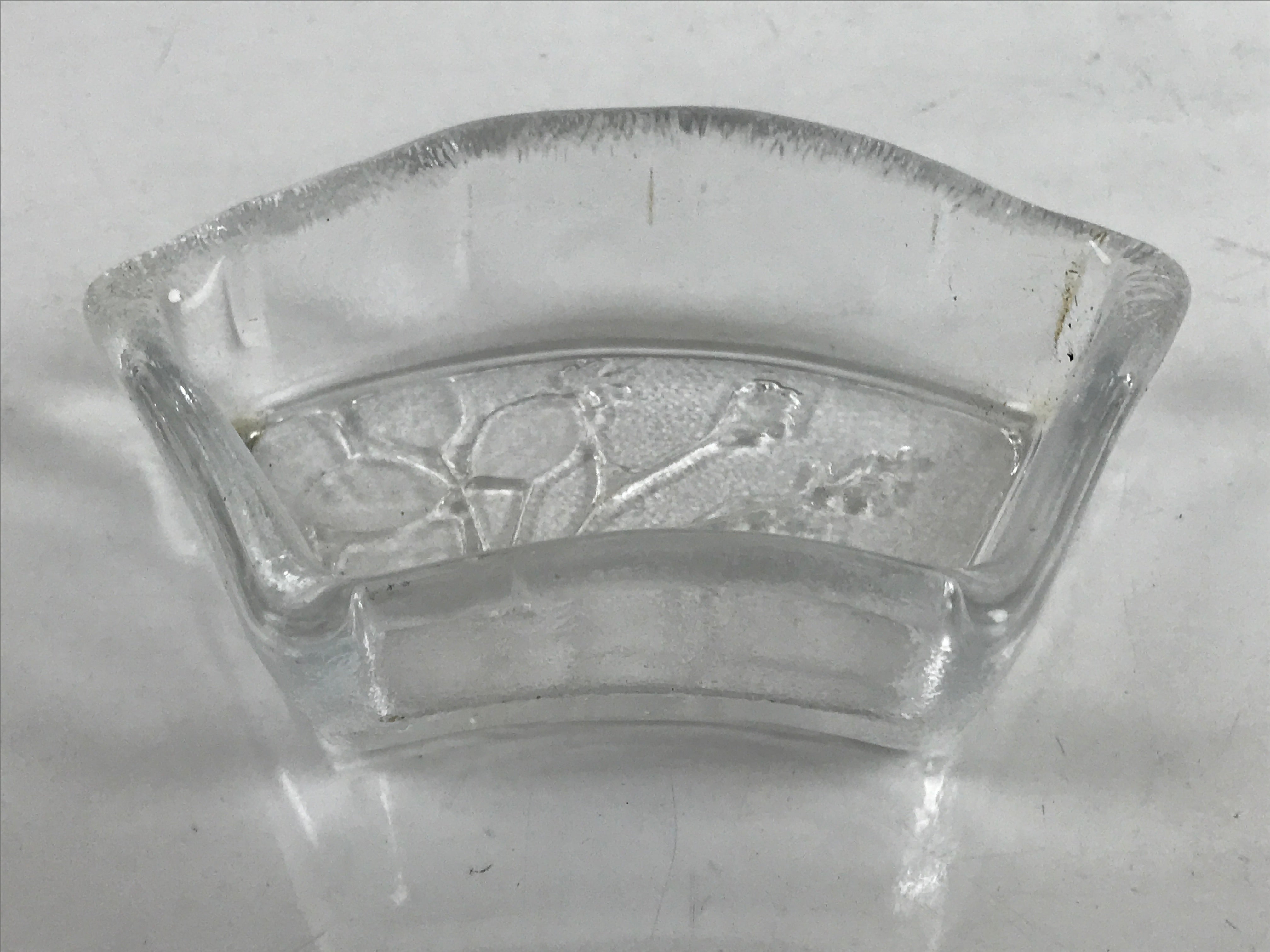 Japanese Sasaki Crystal Glass Small Serving Dish Vtg Fan Shape Plant Clear Y74