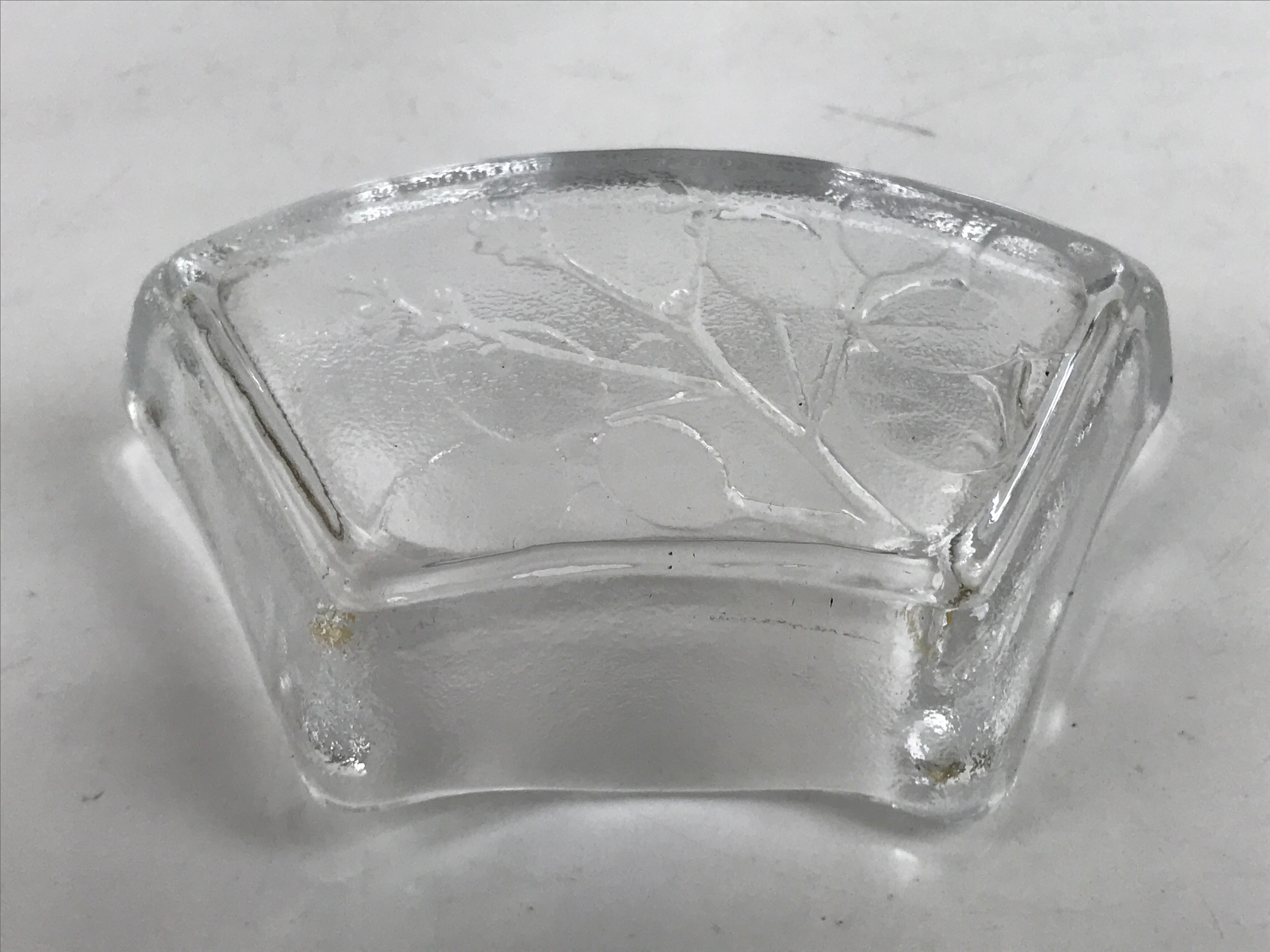 Japanese Sasaki Crystal Glass Small Serving Dish Vtg Fan Shape Plant Clear Y76