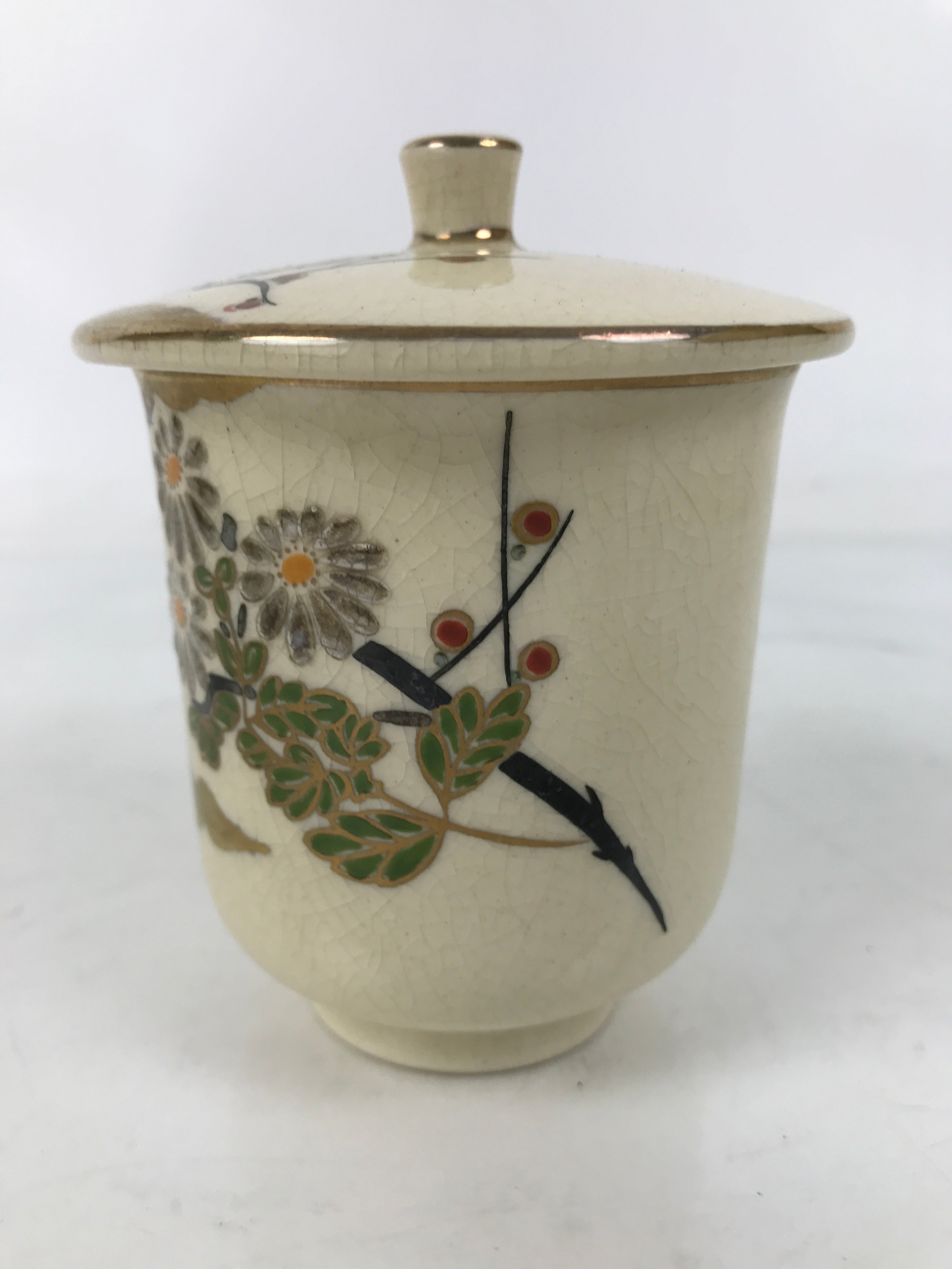 Japanese Satsuma Ware Porcelain Lidded Teacup Vtg Plum Blossom Red Beige TC566
