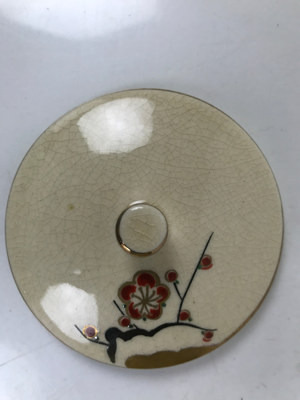 Japanese Satsuma Ware Porcelain Lidded Teacup Vtg Plum Blossom Red Beige TC566