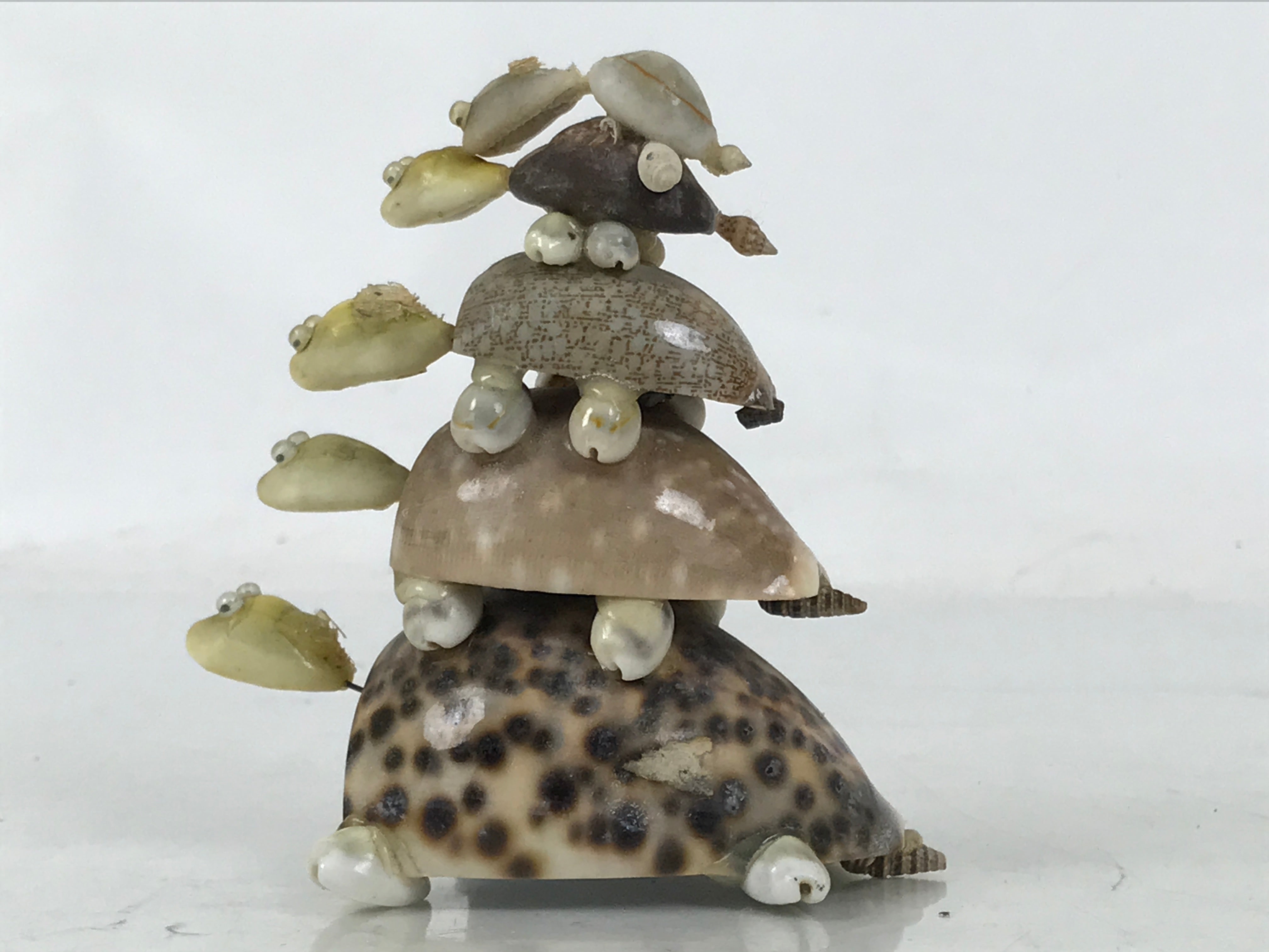 Japanese Sea Shell Kokeshi Doll Vtg 5 Turtle Stack Wobbly Head Brown Beige KF749