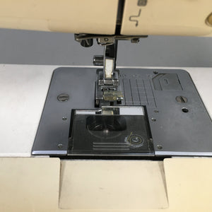 Japanese Sewing Machine Brother Tendy 7000 Electric Computer Control Tested J985