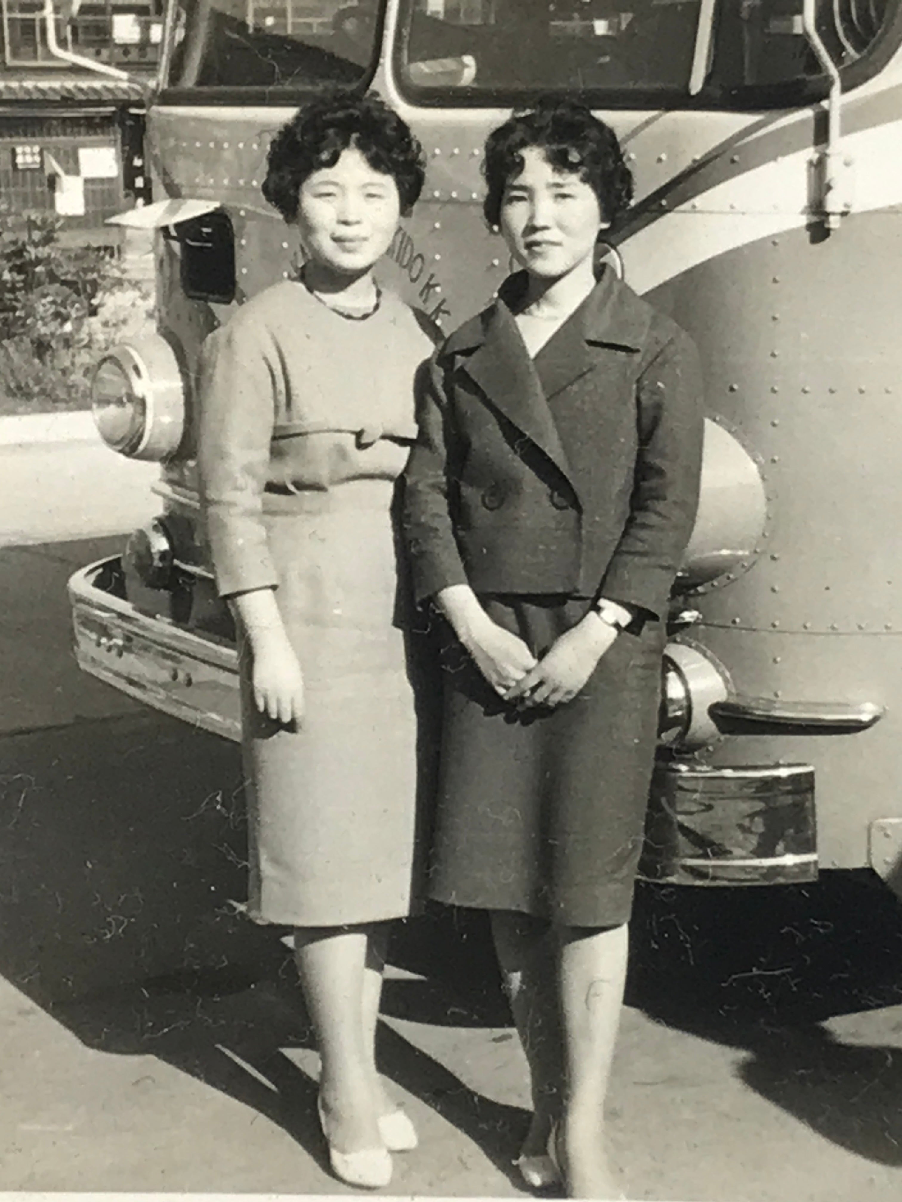 Japanese Showa 1960's Modern Women Bus Travel Photograph Vtg Black