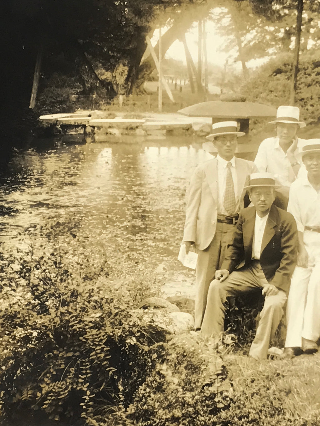 Japanese Showa Era Traditional Garden Group Photograph Vtg Sepia Tone PH137