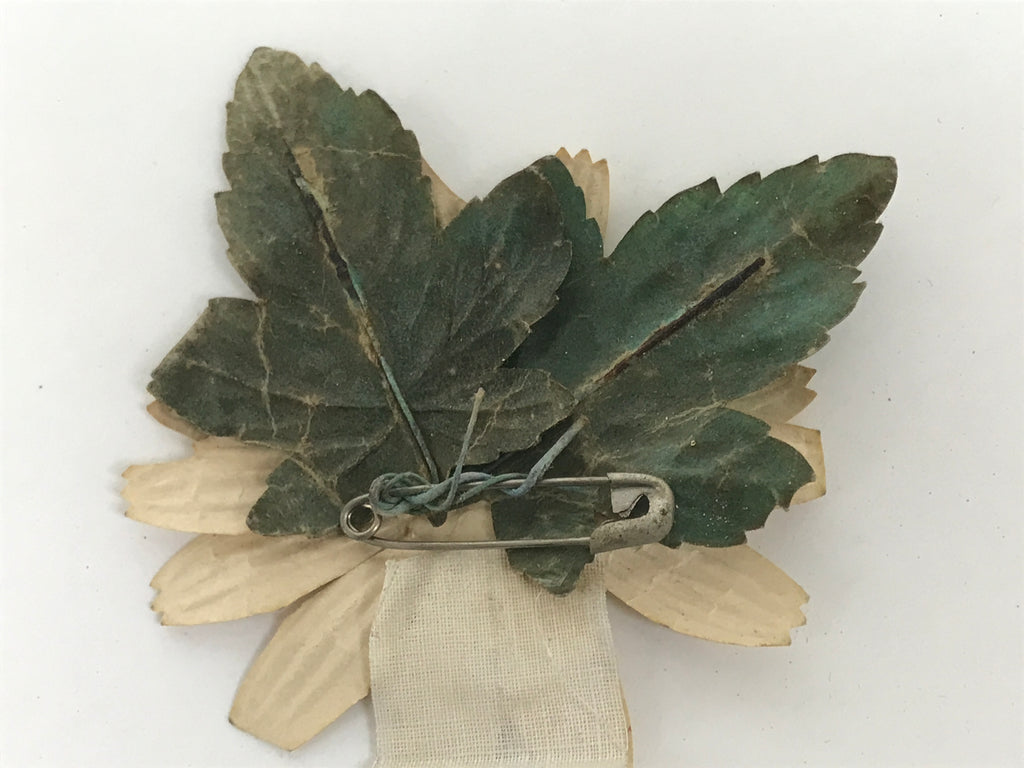 Japanese Showa Medal Badge Vtg Visit Aichi Chrysanthemum Flower Paper JK885